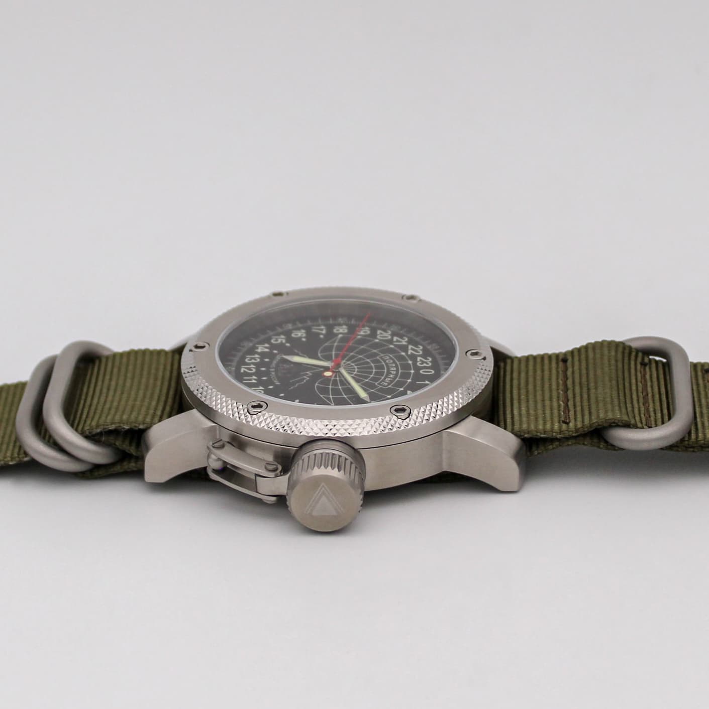 Часы Полярные (медведь) механизм Восток 2431.01