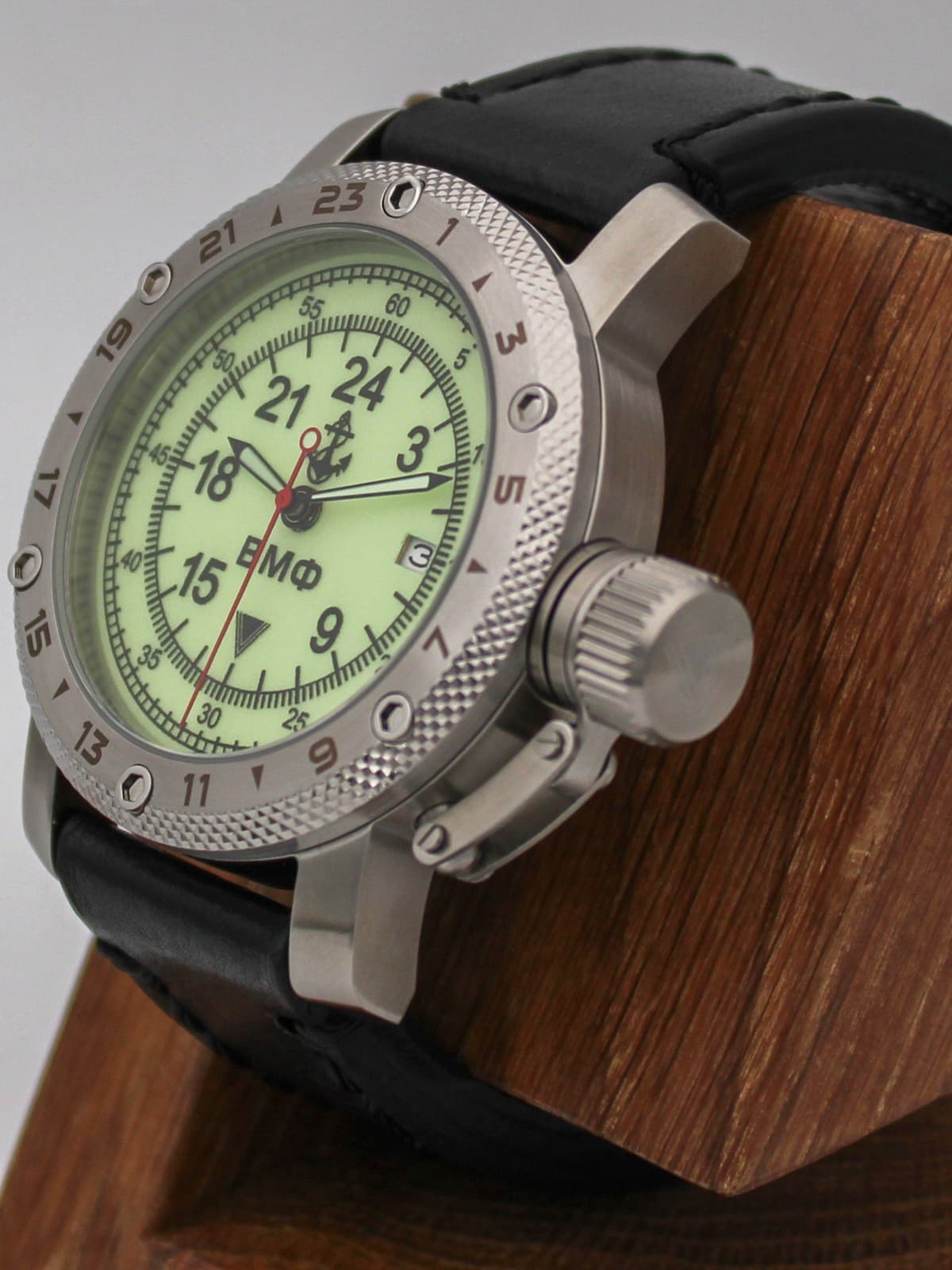 Часы ВМФ кварцевые (Ronda 515.24H) Q47.030.01