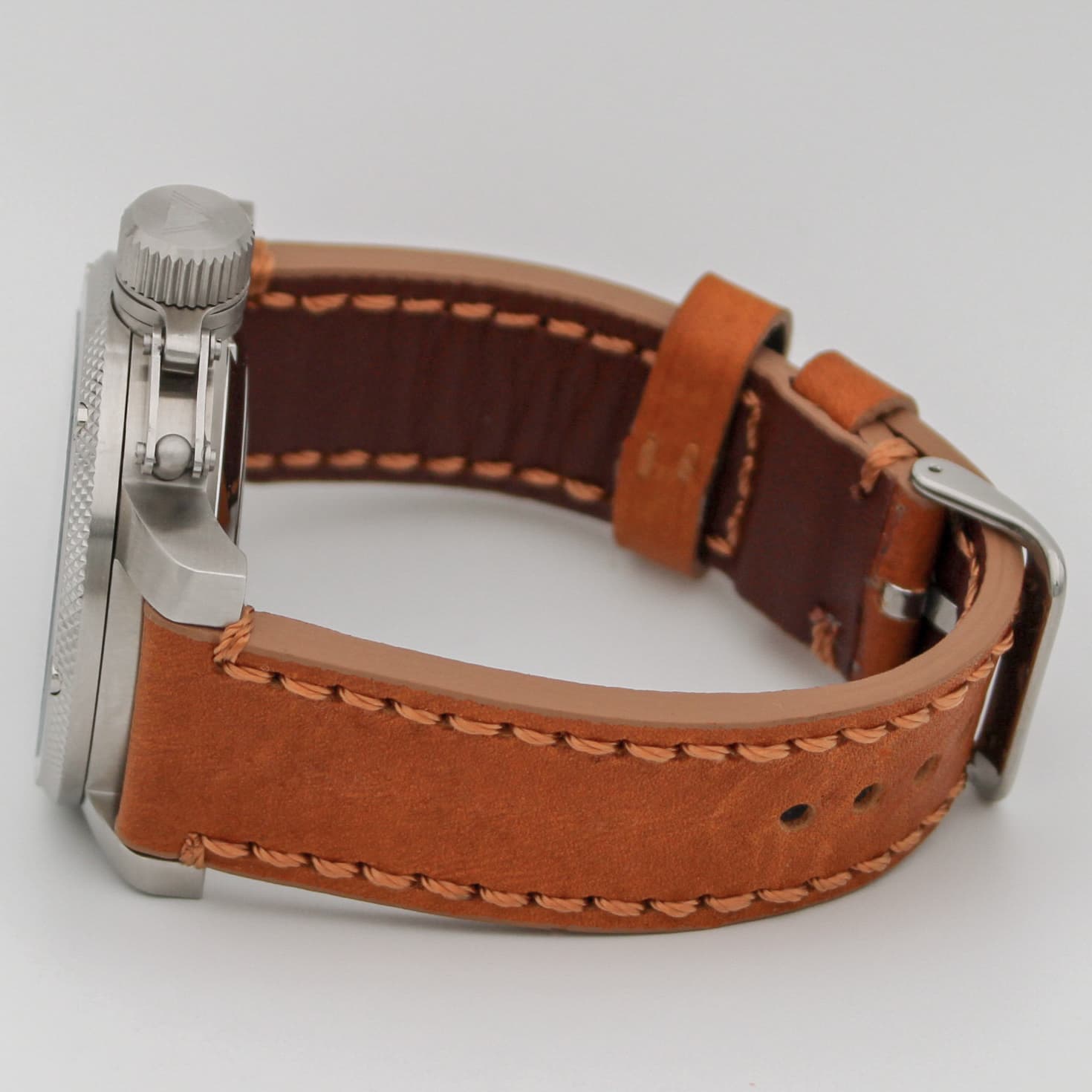 Часы ВМФ(с якорем) механизм Восток 2415.01