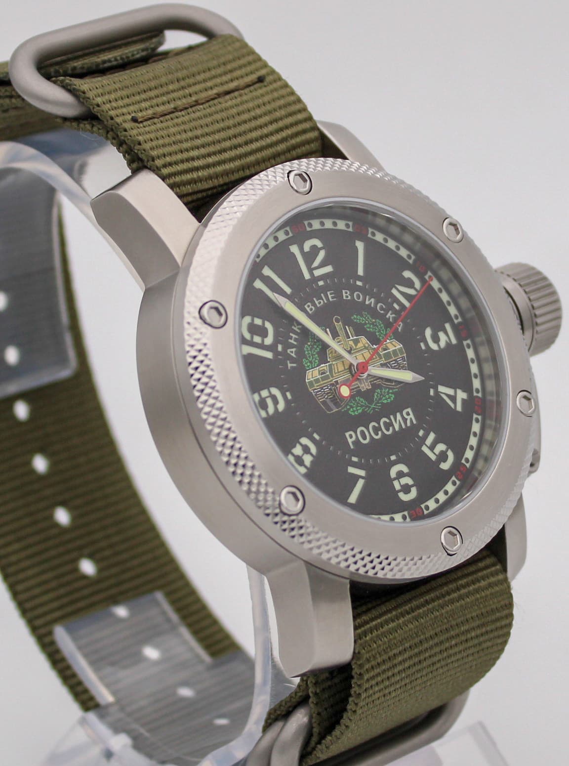 Часы Танковые войска РОССИЯ, механизм Восток 2415.01