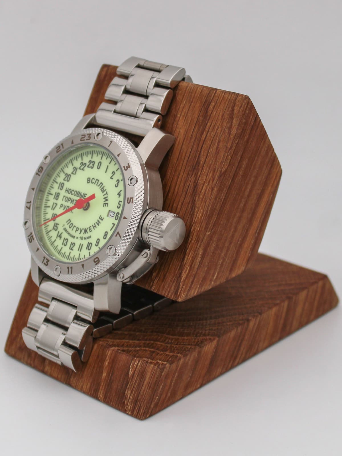 Часы Погружение / Всплытие однострелочные кварцевые (Ronda 515.24H) Q47.181.2