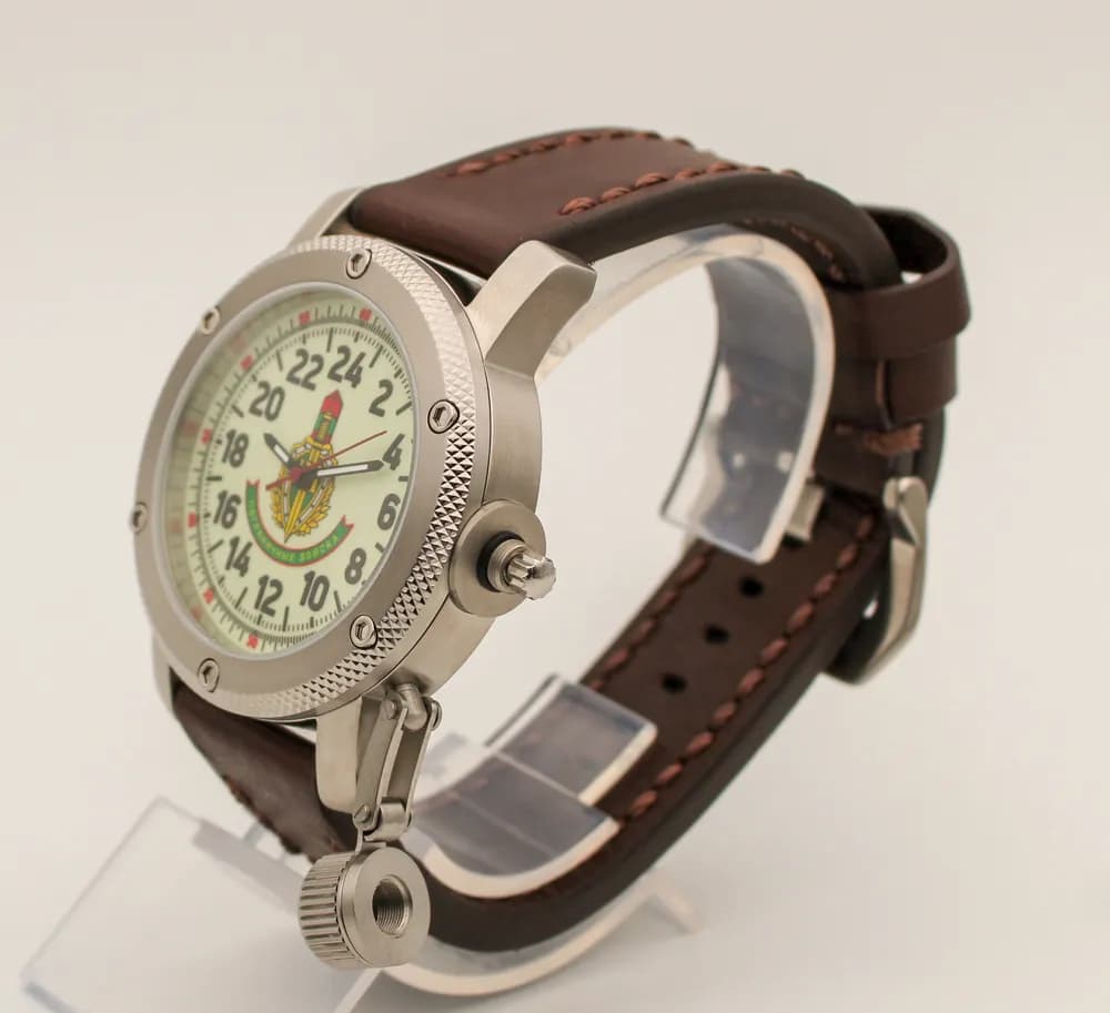 Часы наручные Погранвойска 173.02, механические, механизм Ракета 2623