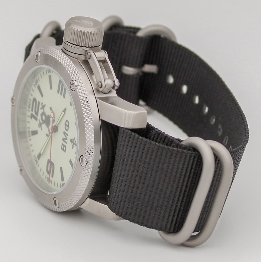 Часы ВМФ(с якорем) механизм Восток 2415.01