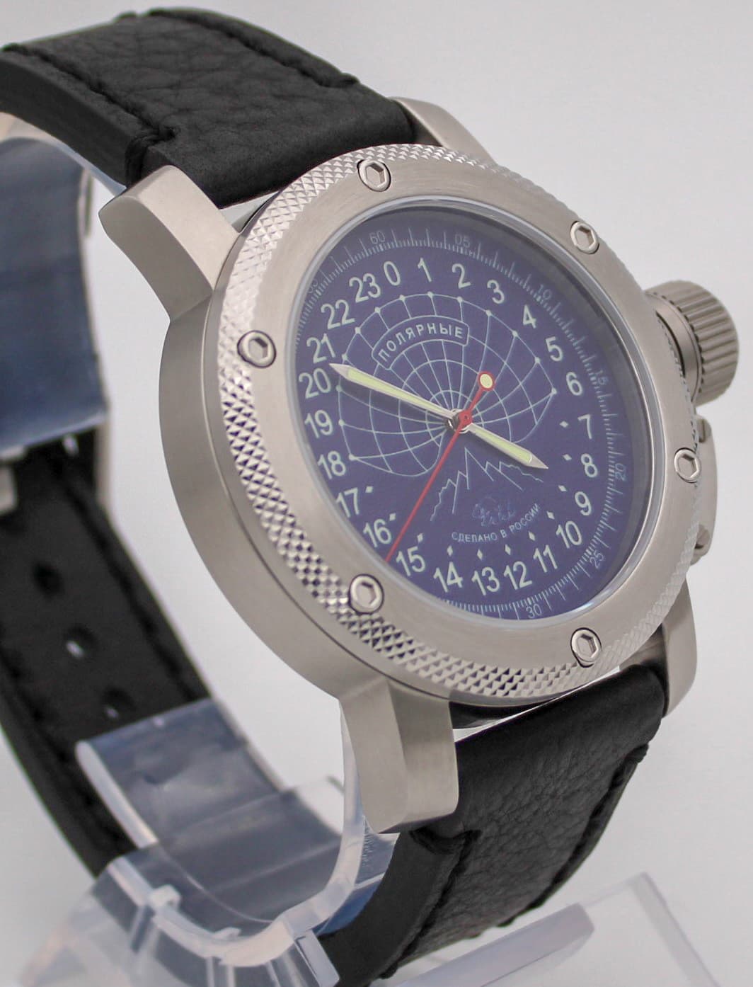 Часы Полярные (медведь) механизм Восток 2431.01