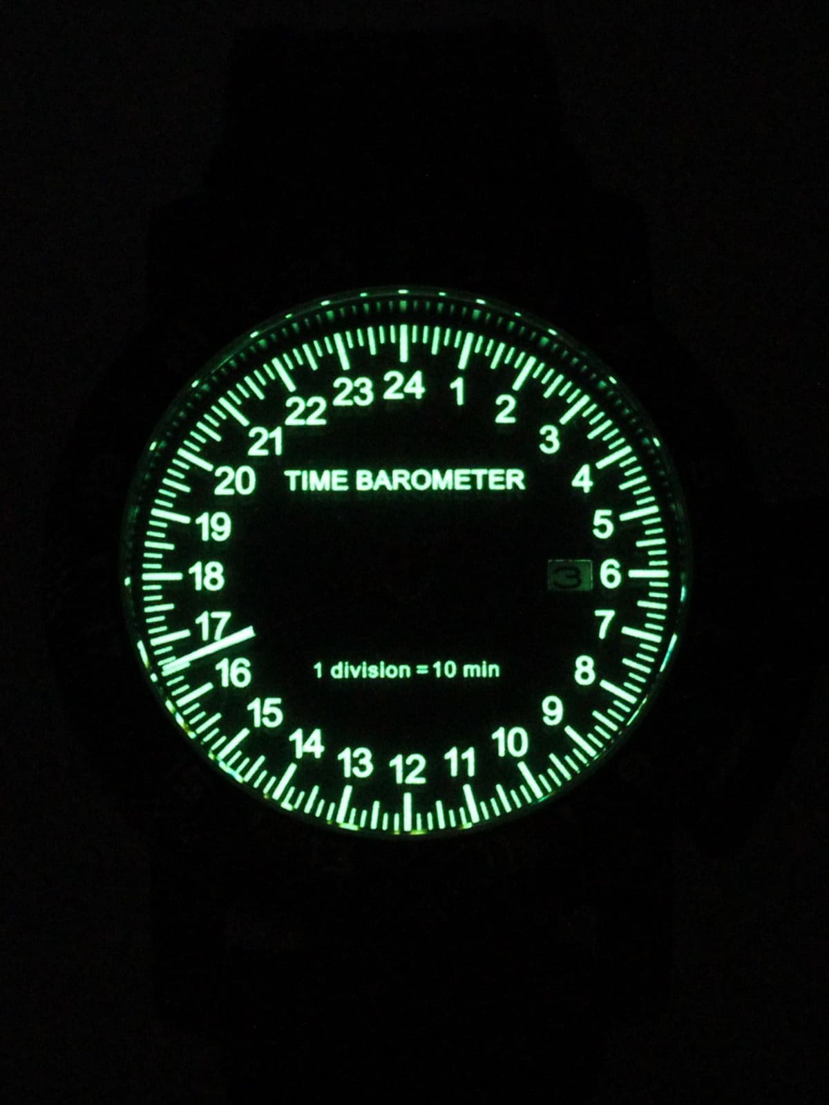 Часы Time Barometer однострелочные кварцевые (Ronda 515.24H) 147.601.01