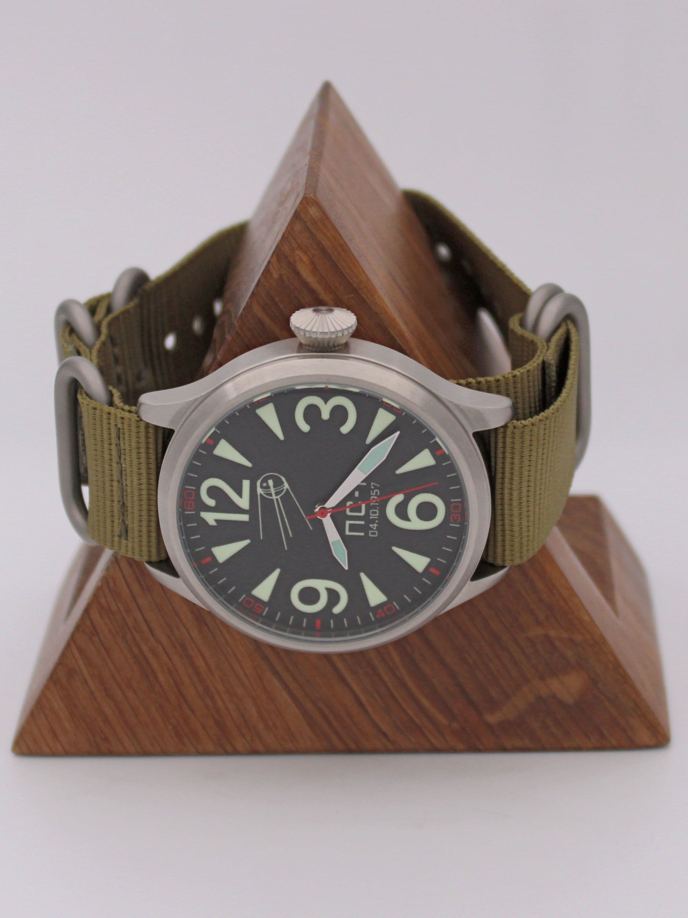 Часы "Простейший Спутник-1" механические (Восток 2409) 11.124.21