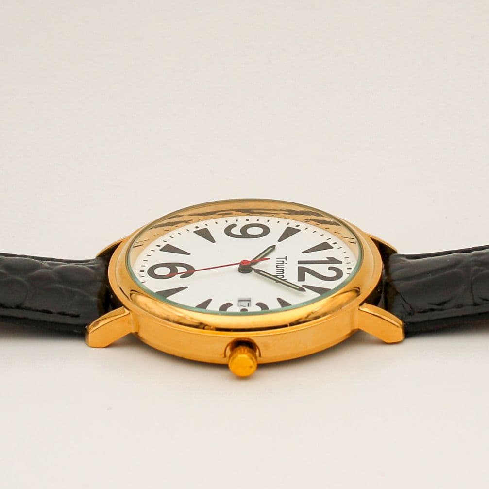 Часы Triumph кварцевые 501.52