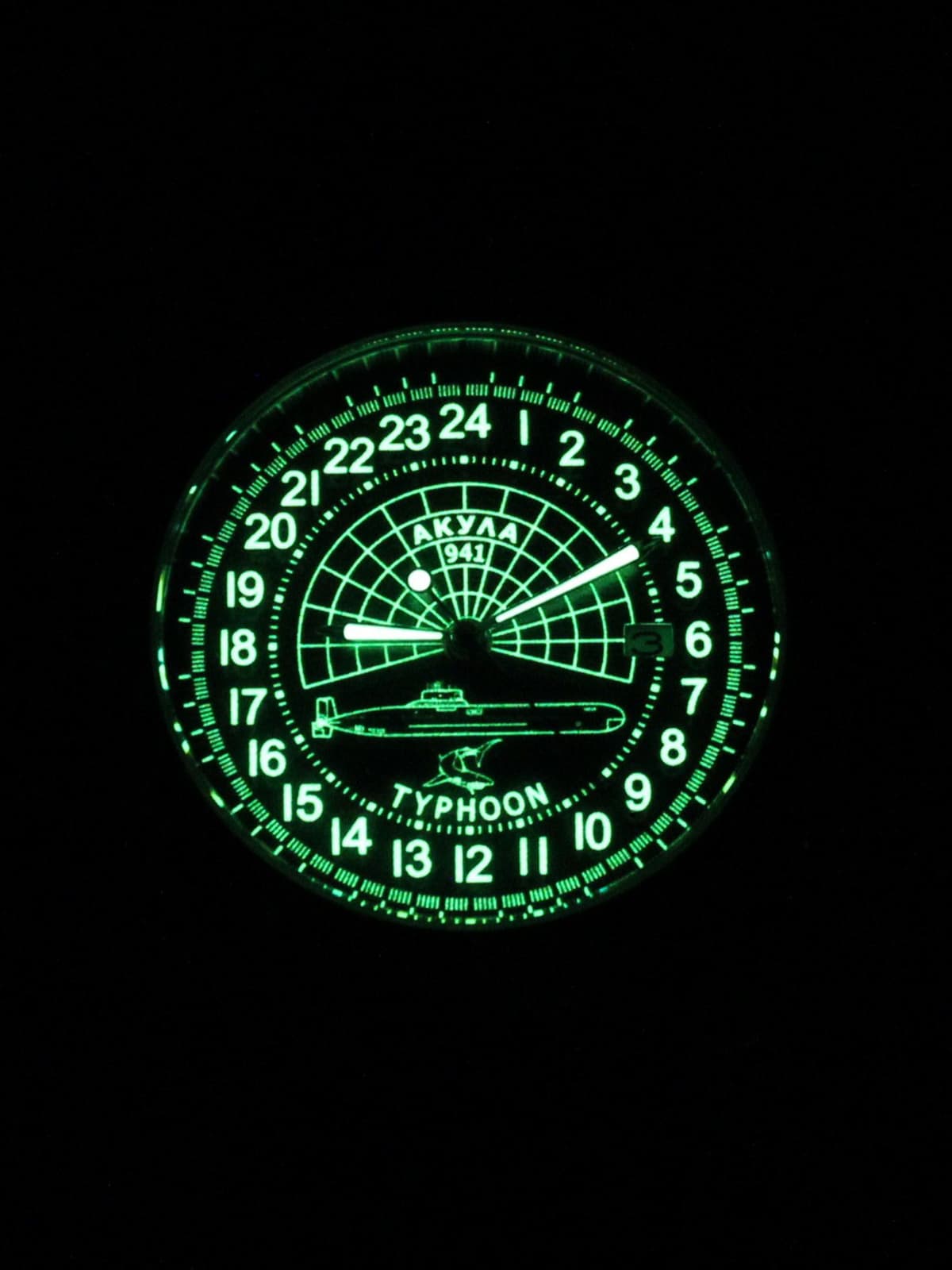 Часы 941 / Акула (Typhoon) кварцевые (Ronda 515.24H) Q47.145.2