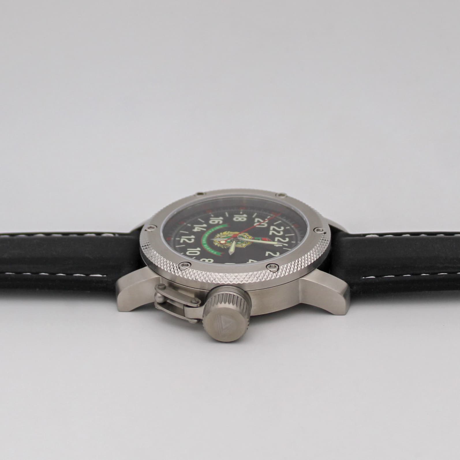 Часы Пограничные войска, механизм Восток 2431.01