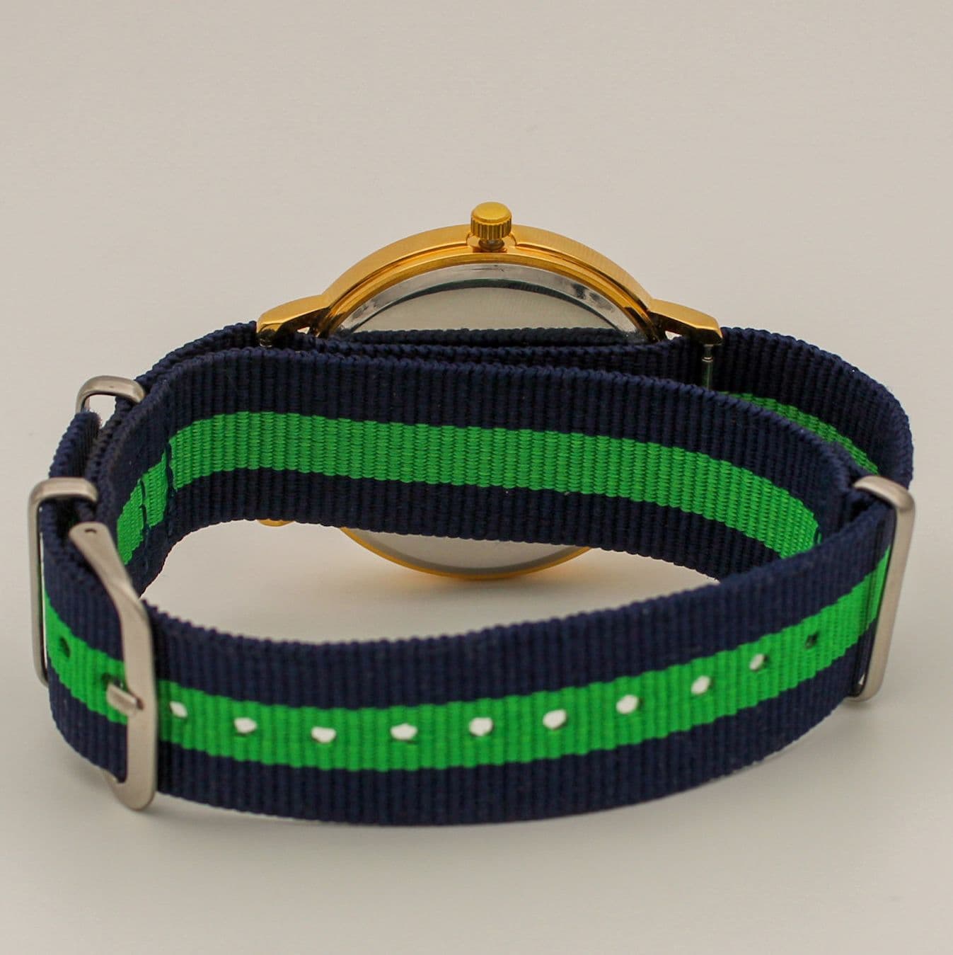 Часы Triumph кварцевые 507.52