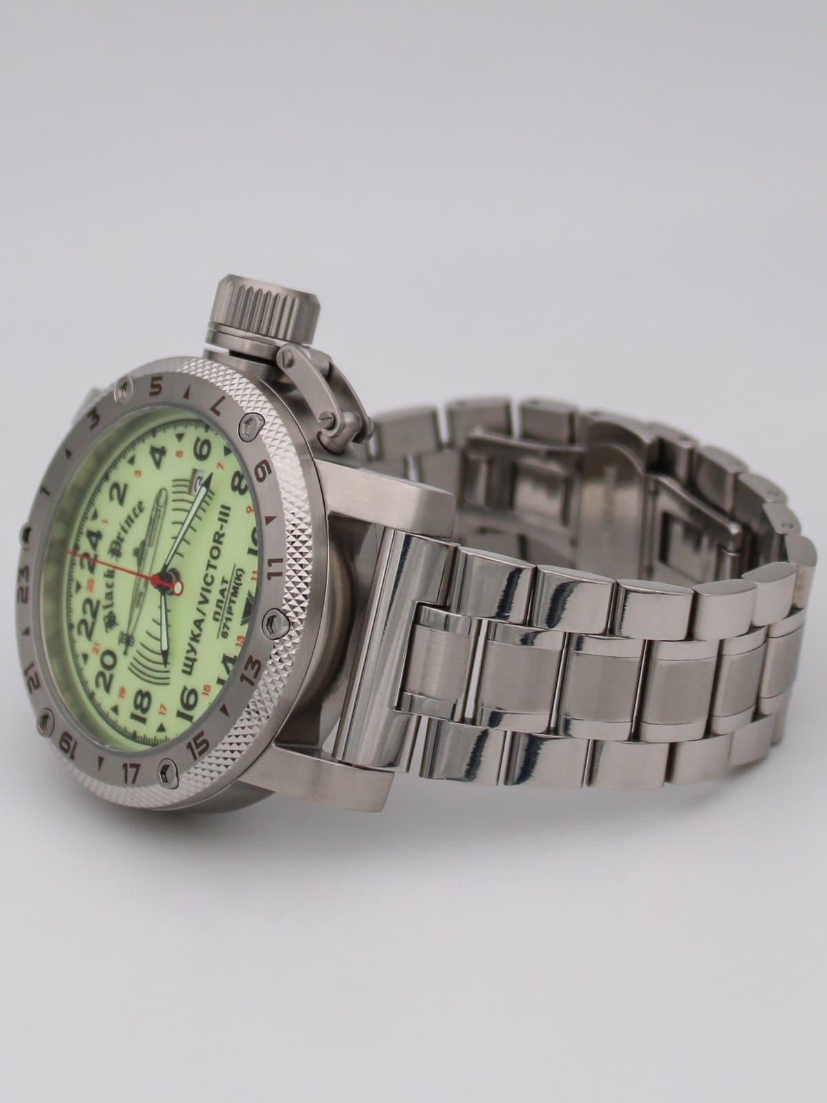 Часы 671 / Щука (Black Prince) кварцевые (Ronda 515.24H) Q47.066.2