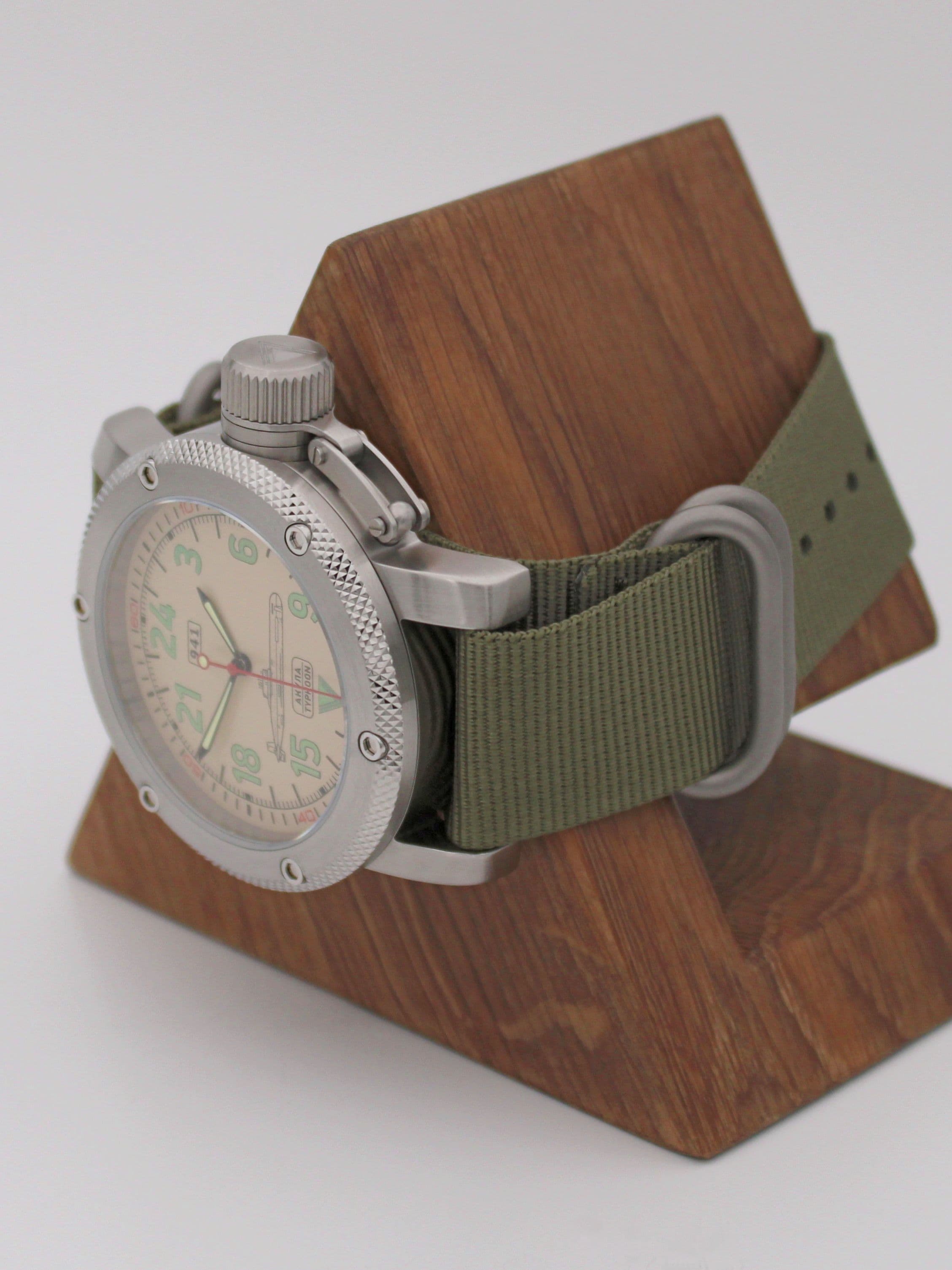 Часы 941 / Акула (Typhoon) механические с автоподзаводом (Восток 2431) 01.052.21