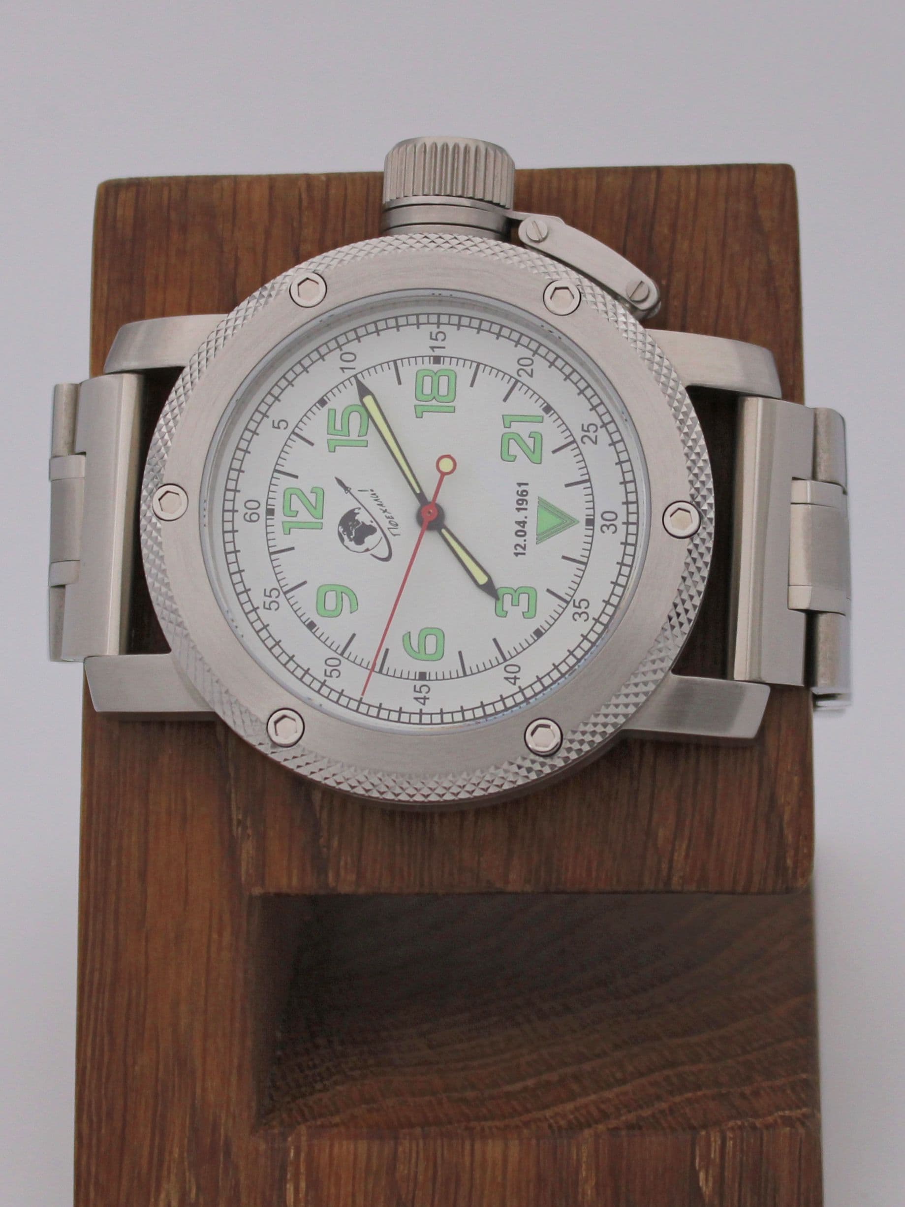 Часы "Поехали!" механические с автоподзаводом (Восток 2431) 01.111.2