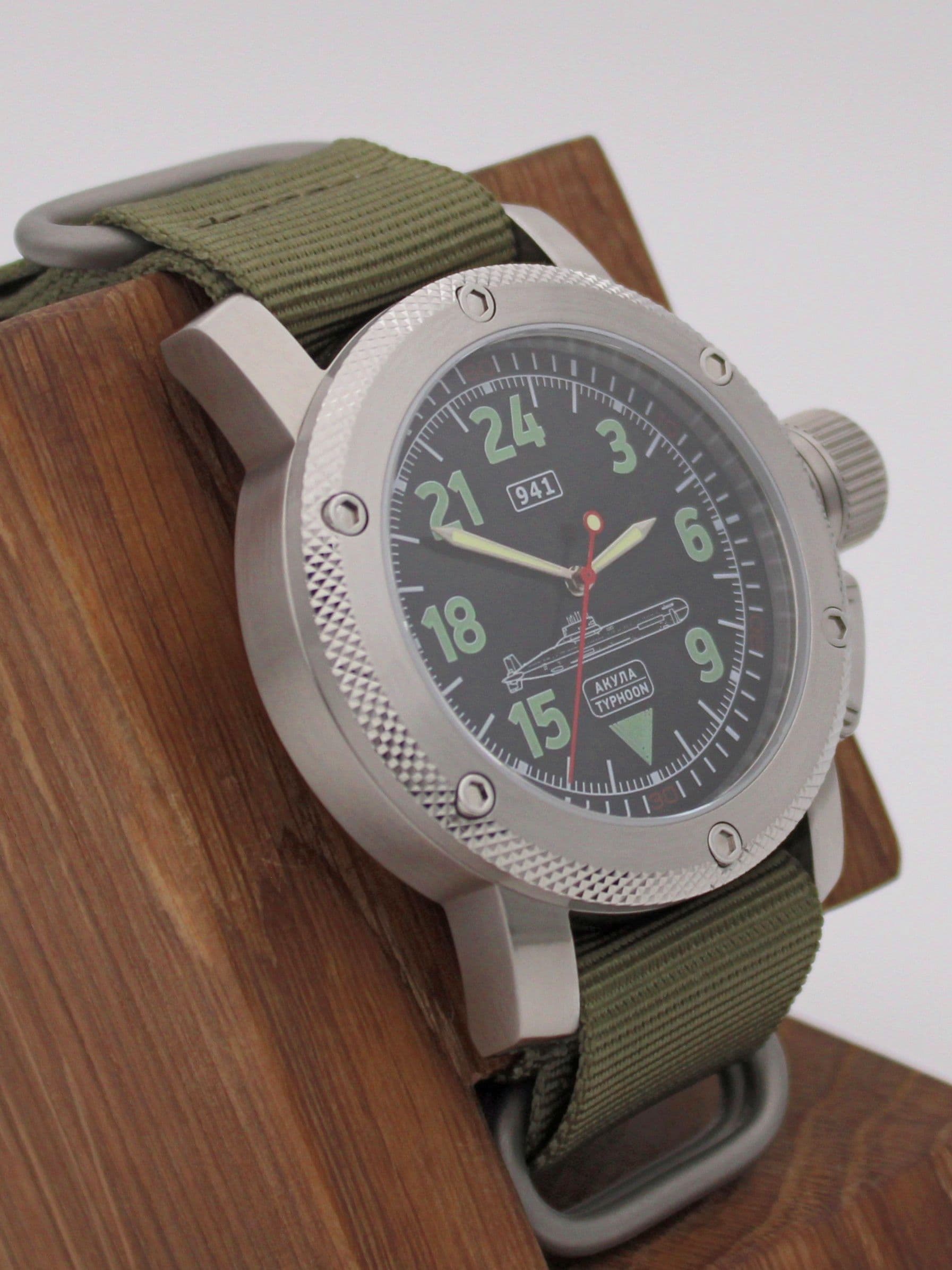 Часы 941 / Акула (Typhoon) механические с автоподзаводом (Восток 2431) 01.054.21