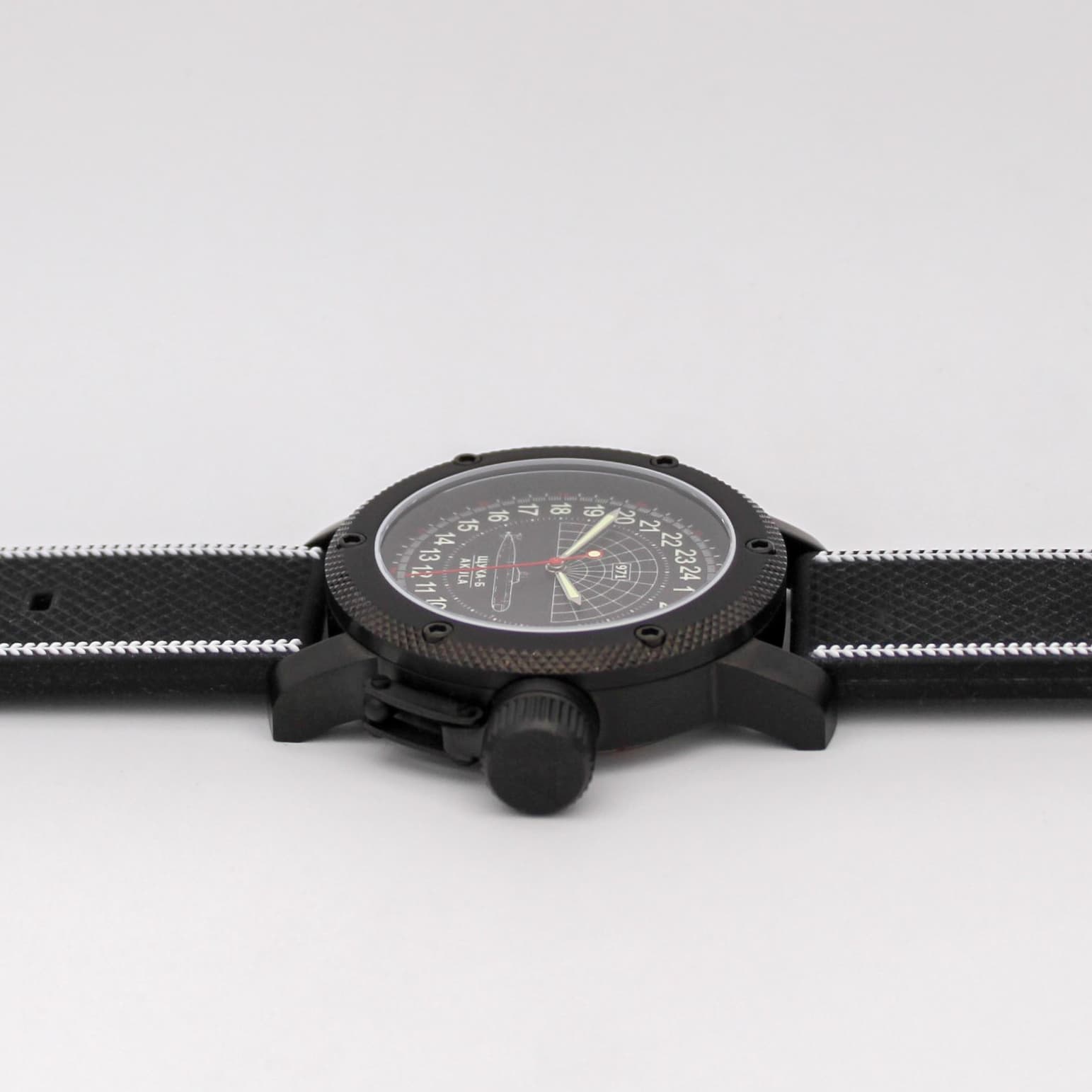 Часы 971 Щука-Б (Акула), механизм Восток 2415.01