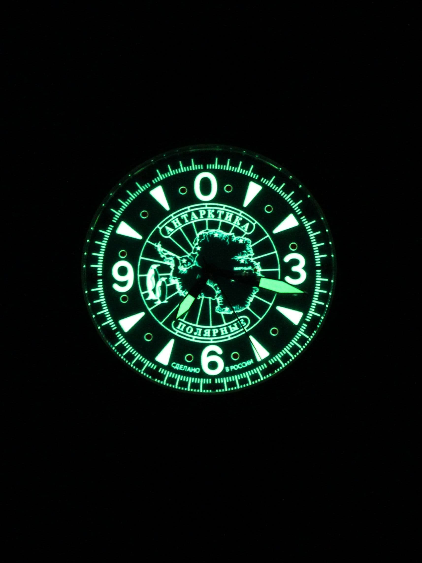 Часы Полярные "Антарктика" механические (Восток 2409) 11.532.21