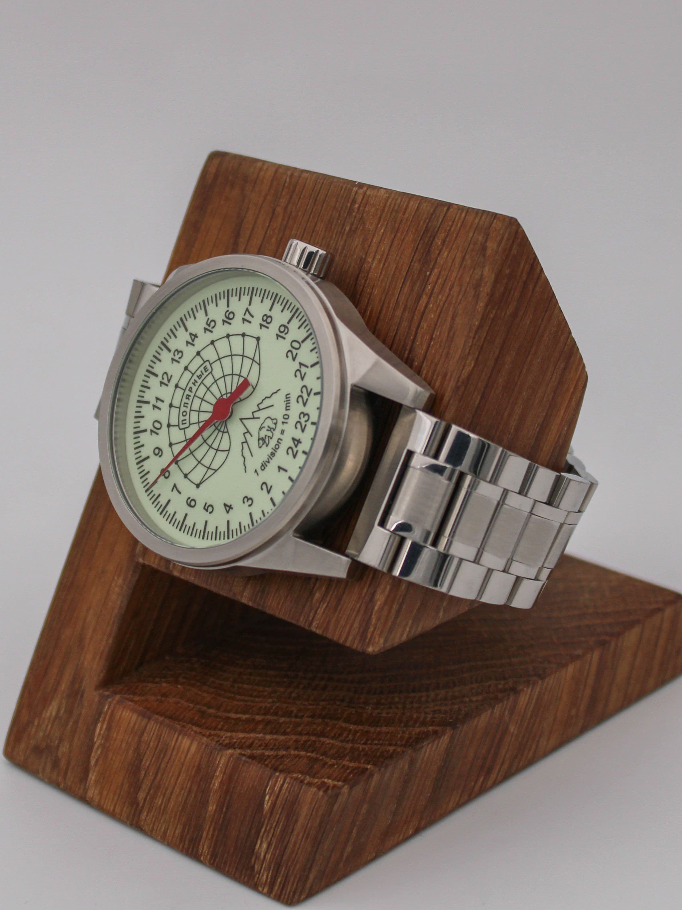 Часы Полярные однострелочные механические (Ракета 2623) 21.178.2