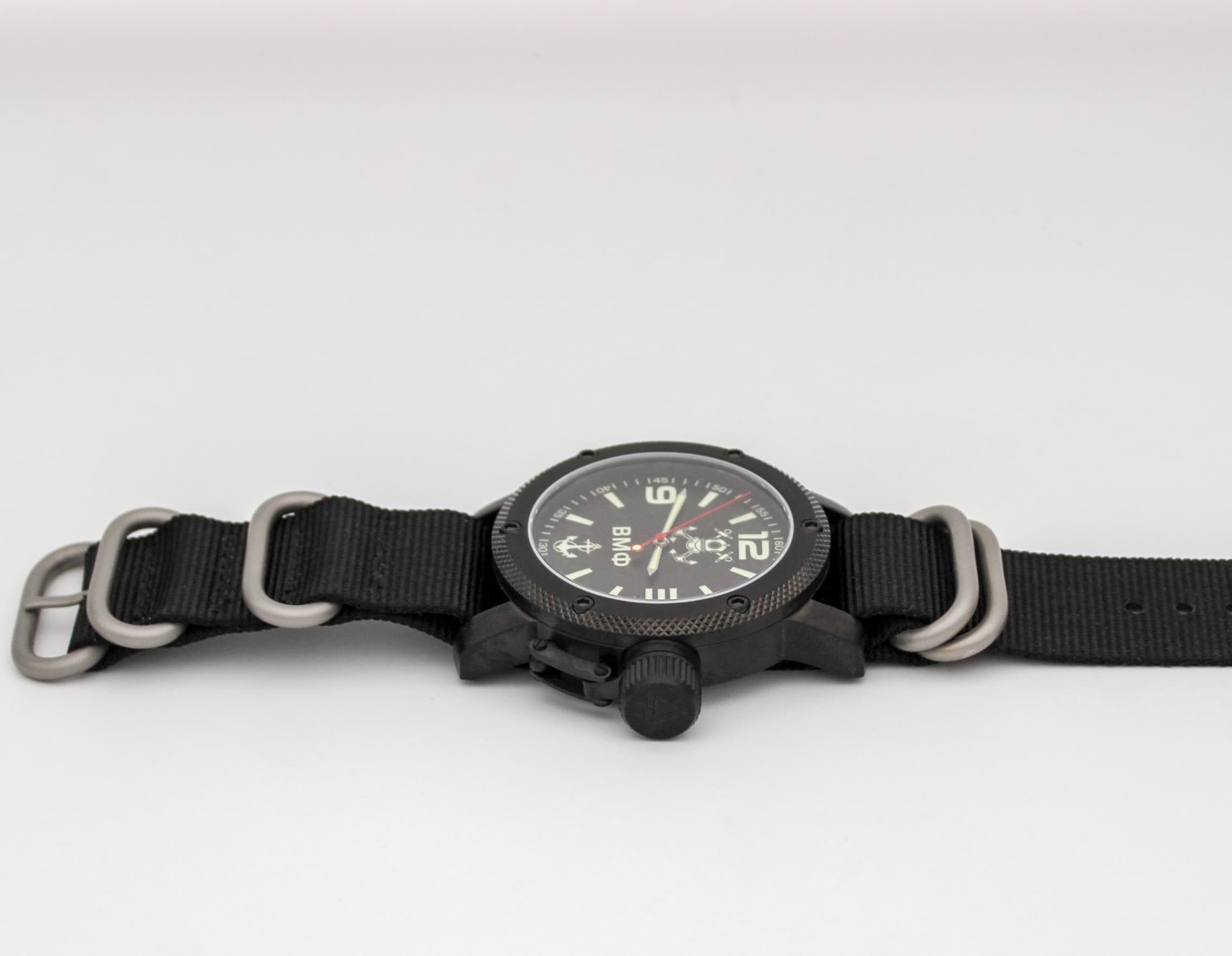 Часы ВМФ(с якорем) механизм Восток 2415.01