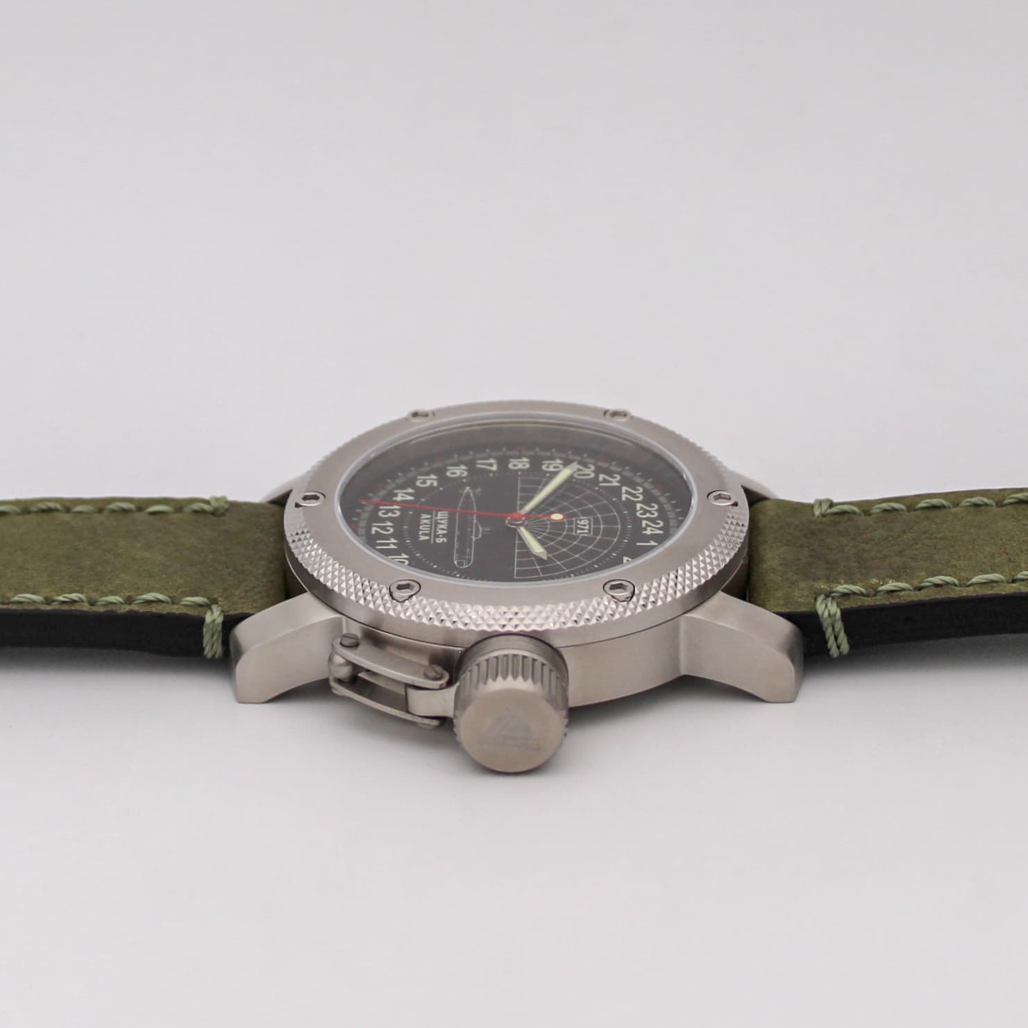 Часы 971 Щука-Б (Акула), механизм Восток 2415.01