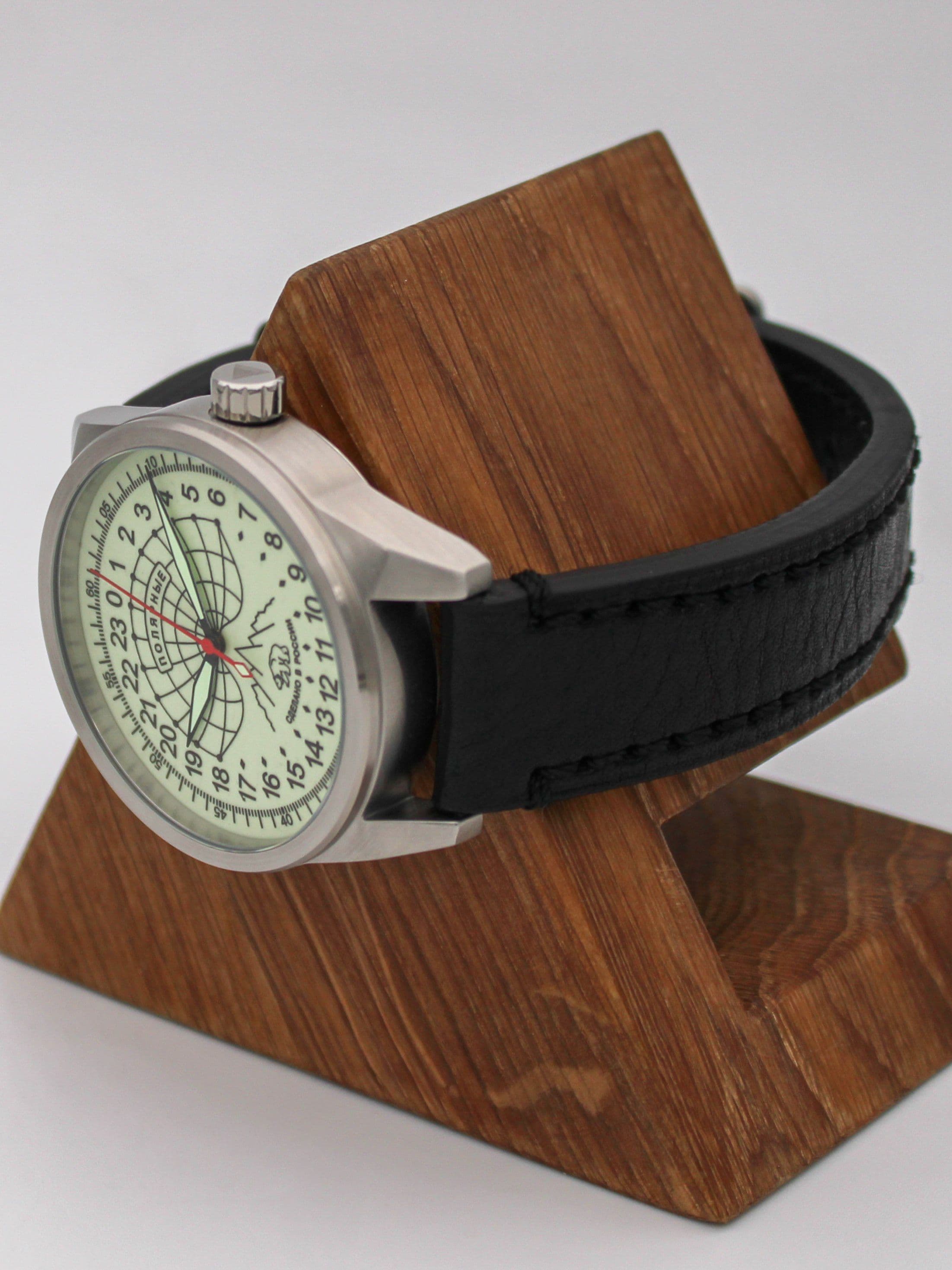 Часы Полярные механические (Ракета 2623) 21.131.01