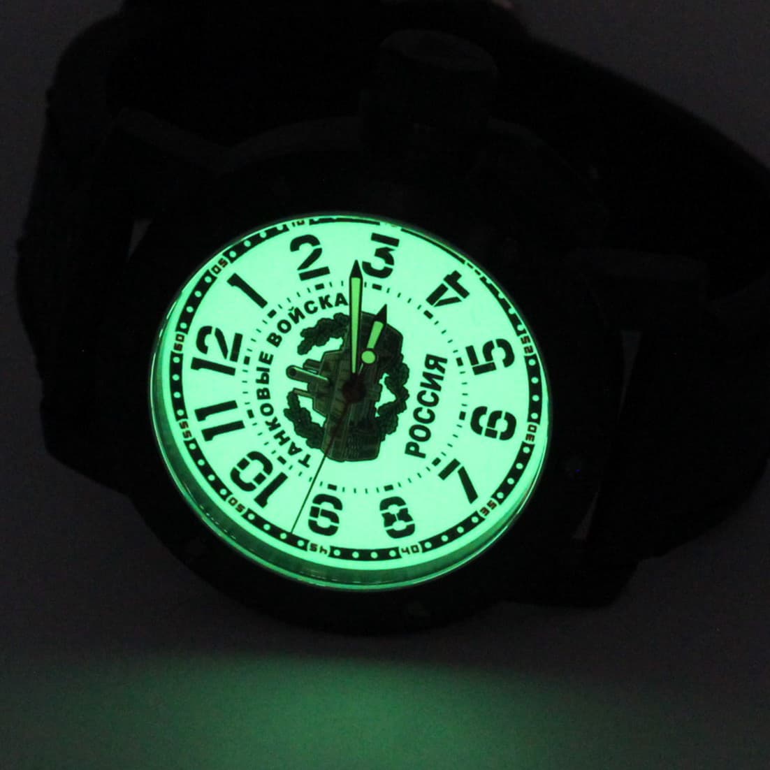 Часы Танковые войска РОССИЯ, механизм Восток 2415.01