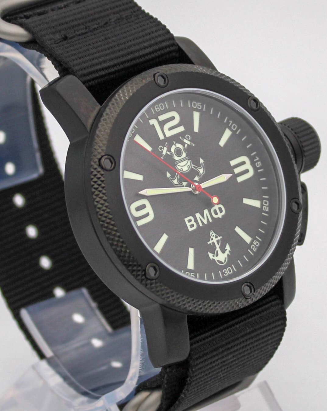 Часы ВМФ(с якорем) механизм Восток 2415.01