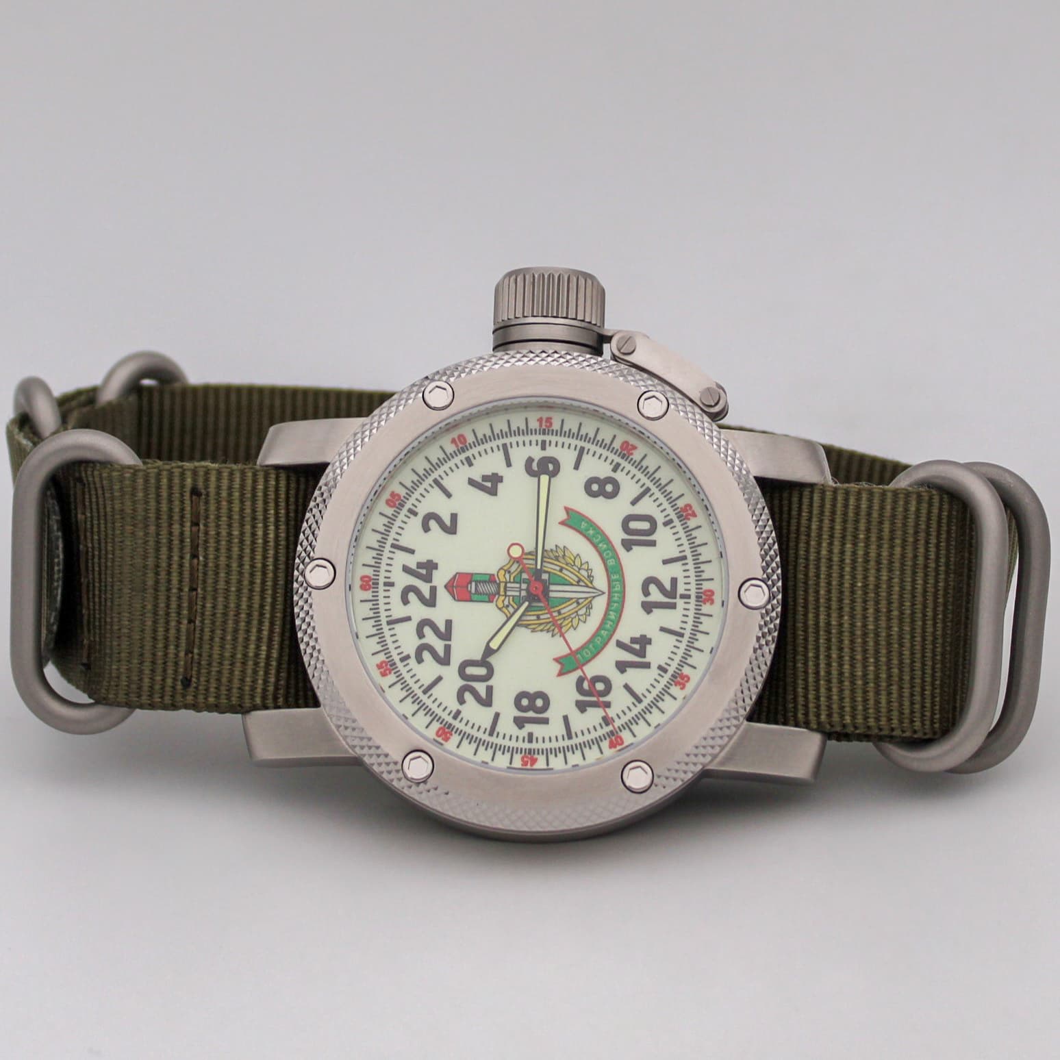 Часы Пограничные войска, механизм Восток 2431.01