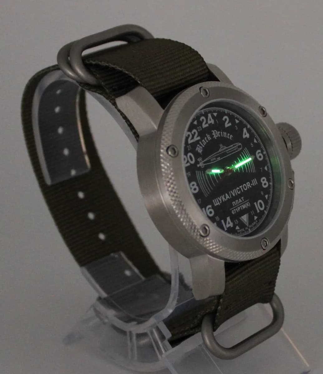 Часы наручные  671 / Щука (Black Prince) механические 068.21 механизм Ракета 2623 Н