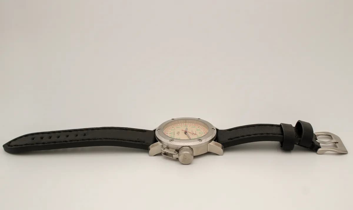 Часы наручные  "Простейший Спутник-1", механические  122.01 ,  механизм Ракета 2623 Н