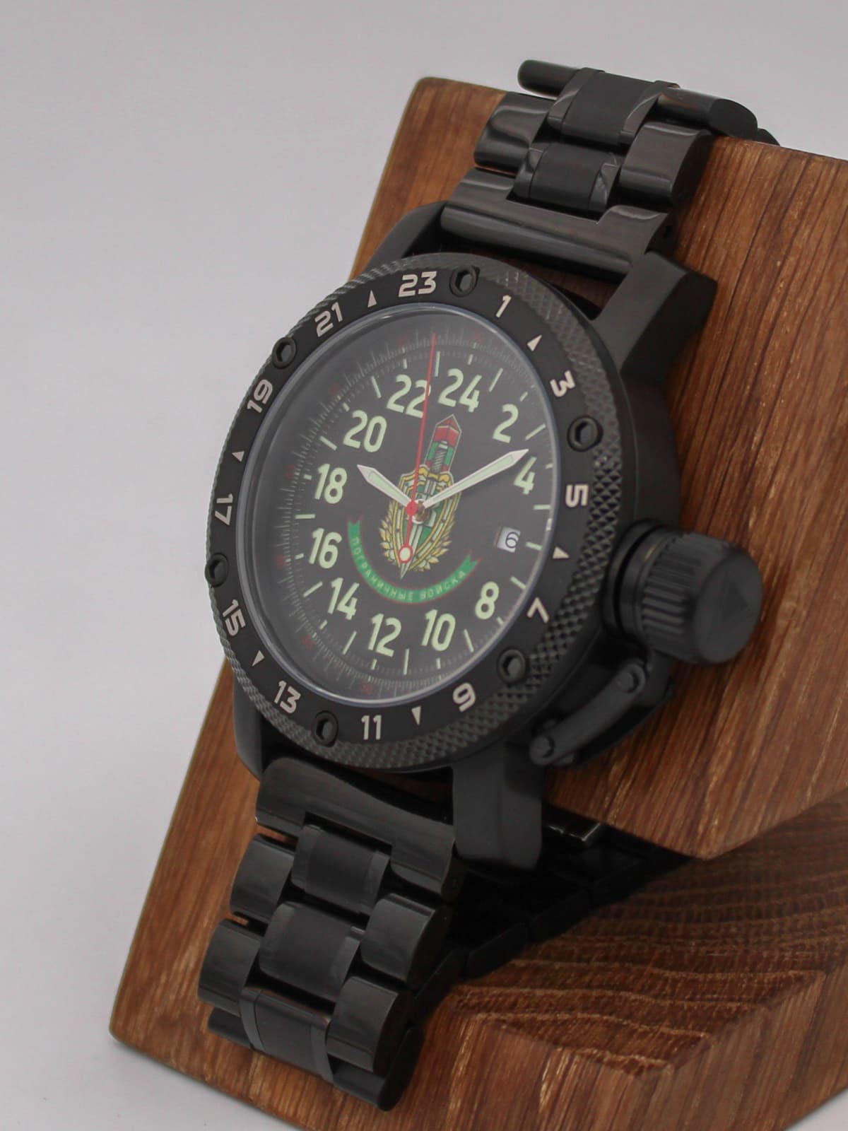 Часы Погранвойска кварцевые (Ronda 515.24H) Q147.174.1