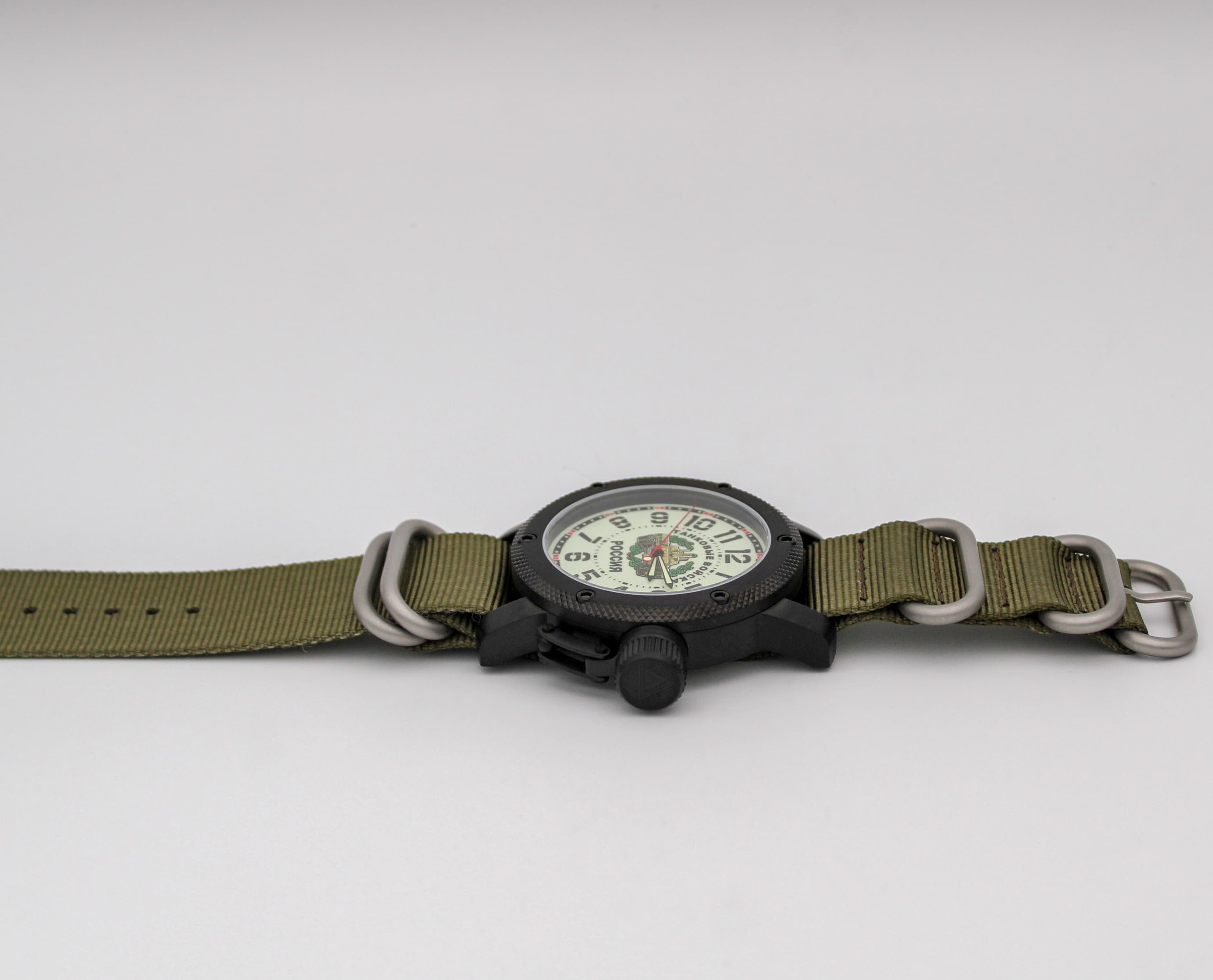 Часы Танковые войска РОССИЯ, механизм Восток 2415.01