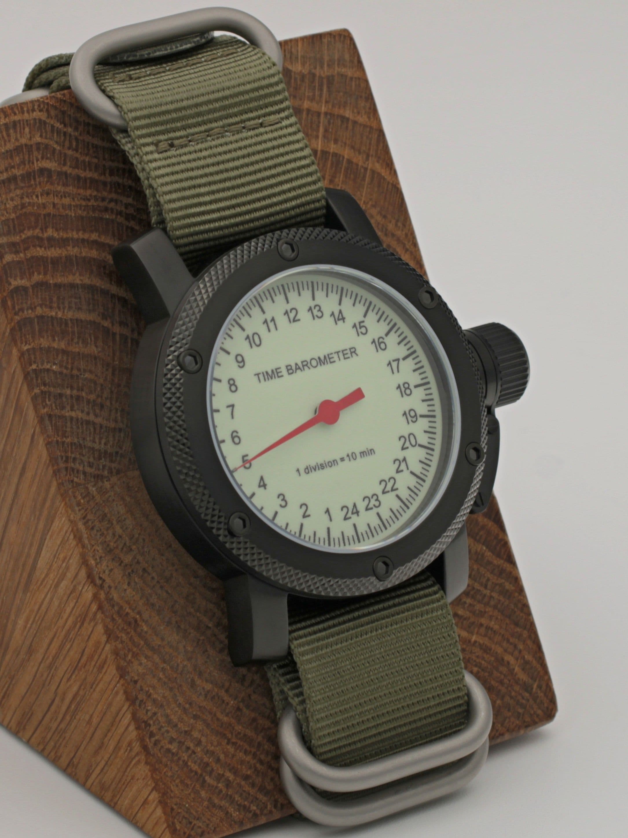 Часы Time Barometer однострелочные механические с автоподзаводом (Восток 2431) 101.600.21