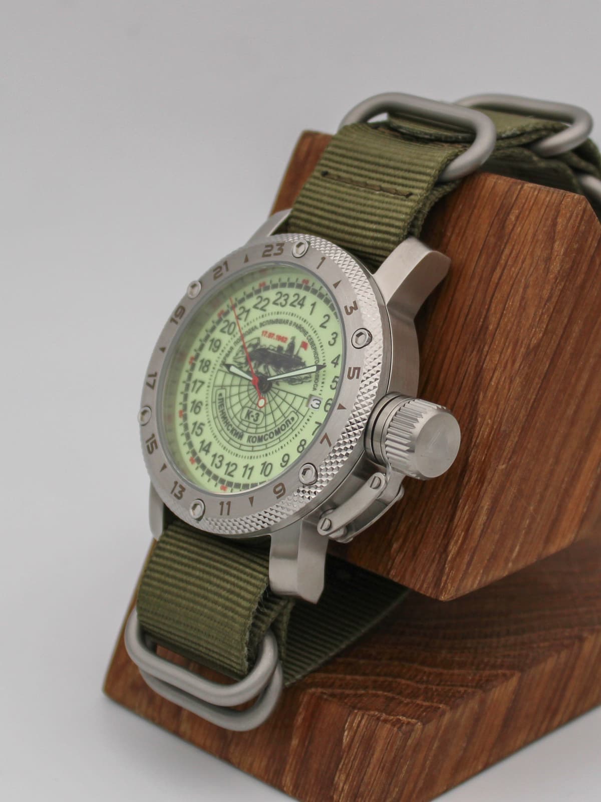 Часы К-3 "Ленинский комсомол" кварцевые (Ronda 515.24H) Q47.150.21