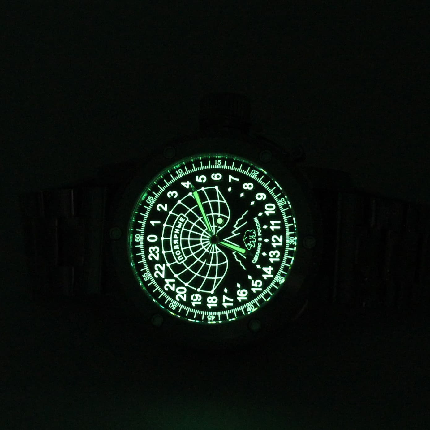 Часы Полярные (медведь) механизм Восток 2431.01