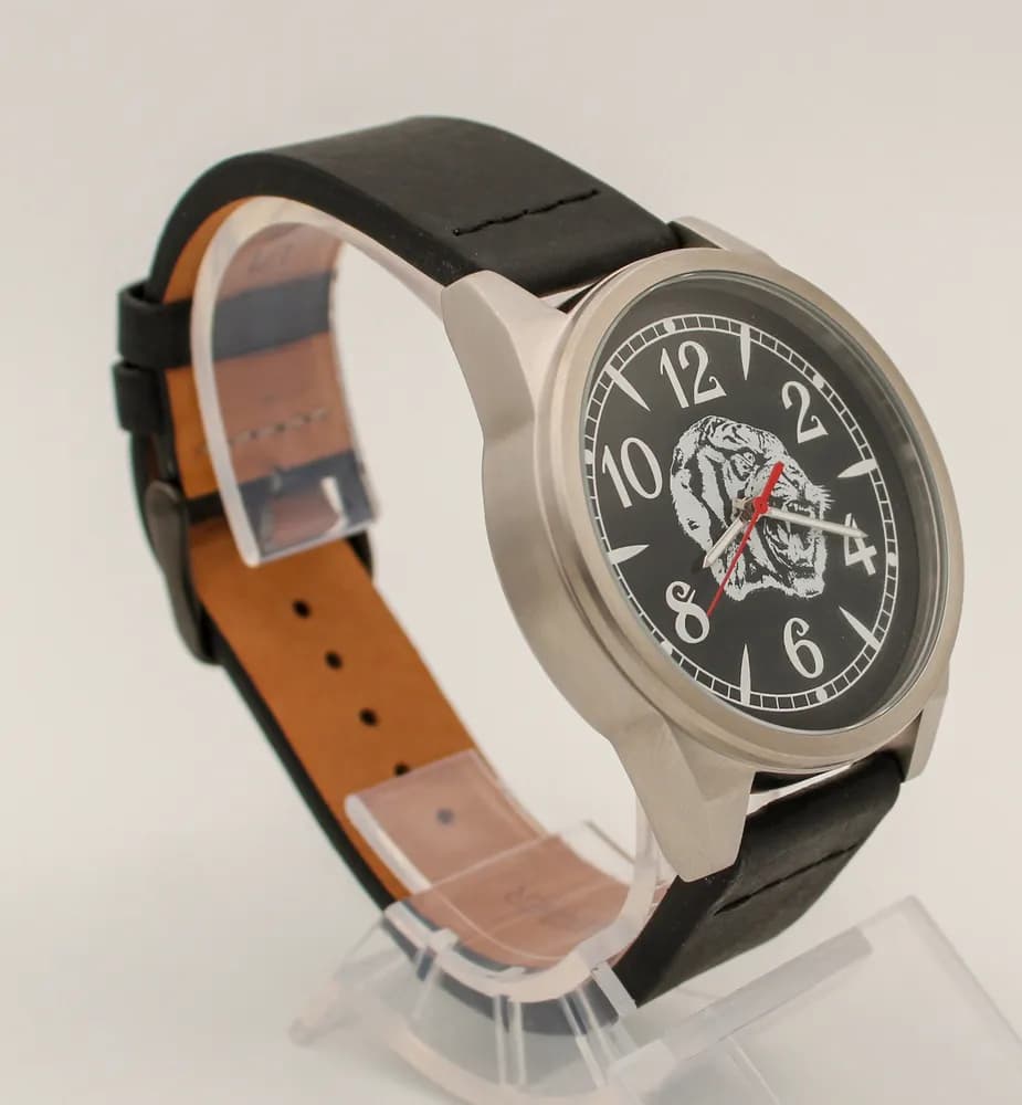 Часы наручные Тигр 21.310.01 механические,  механизм Ракета 2609