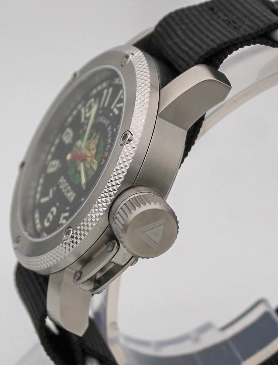 Часы Танковые войска РОССИЯ, механизм Восток 2415.01