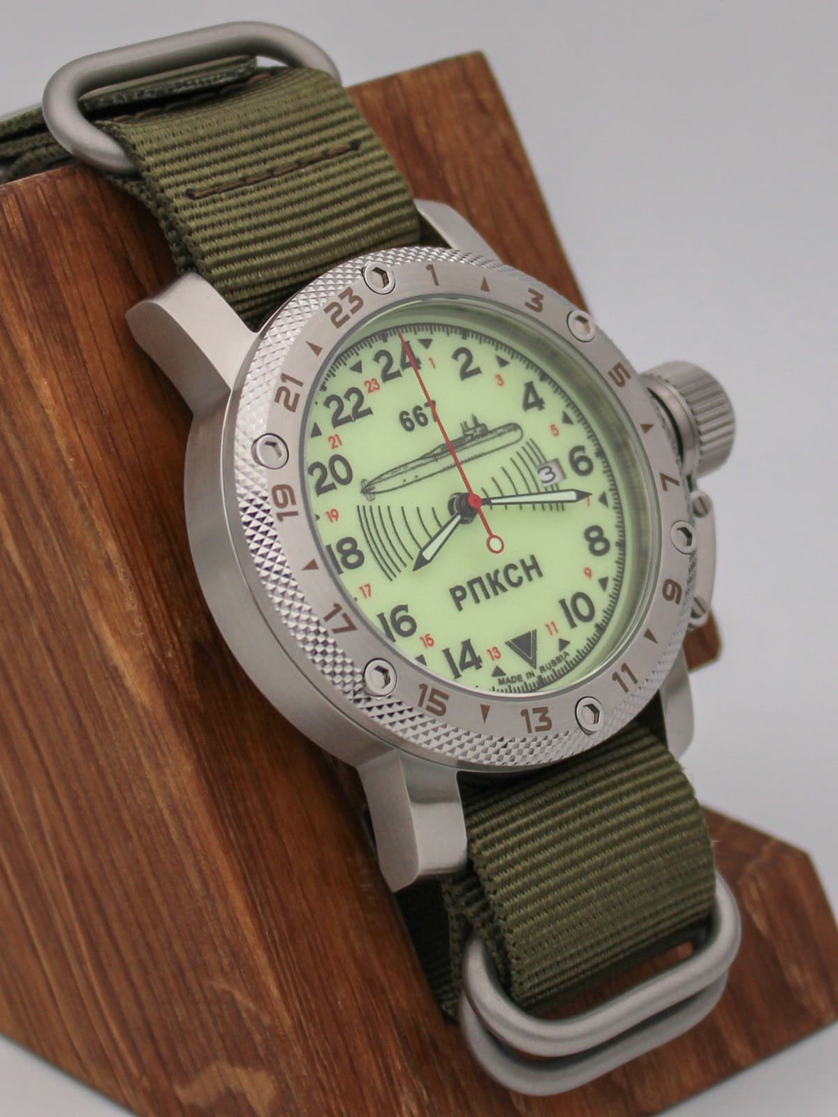 Часы 667 РПКСН кварцевые (Ronda 515.24H) Q47.038.21