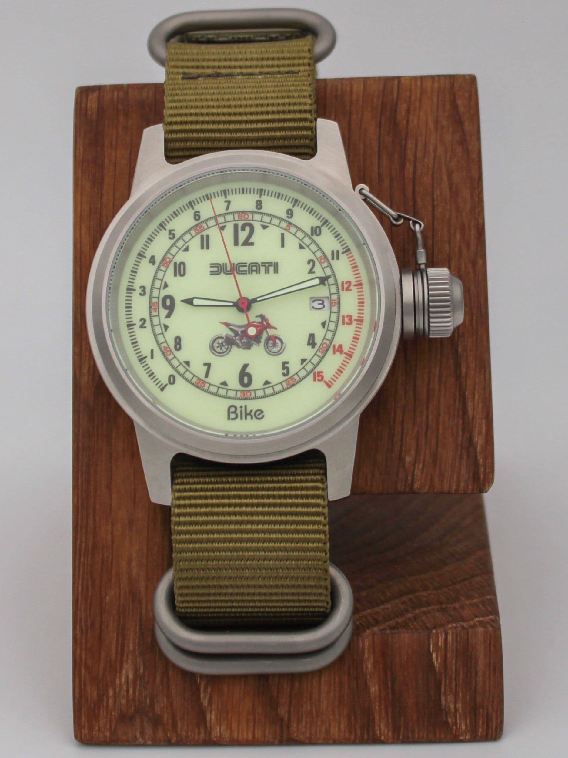 Часы Ducati механические с автоподзаводом (Seiko NH35A) 45.237.21