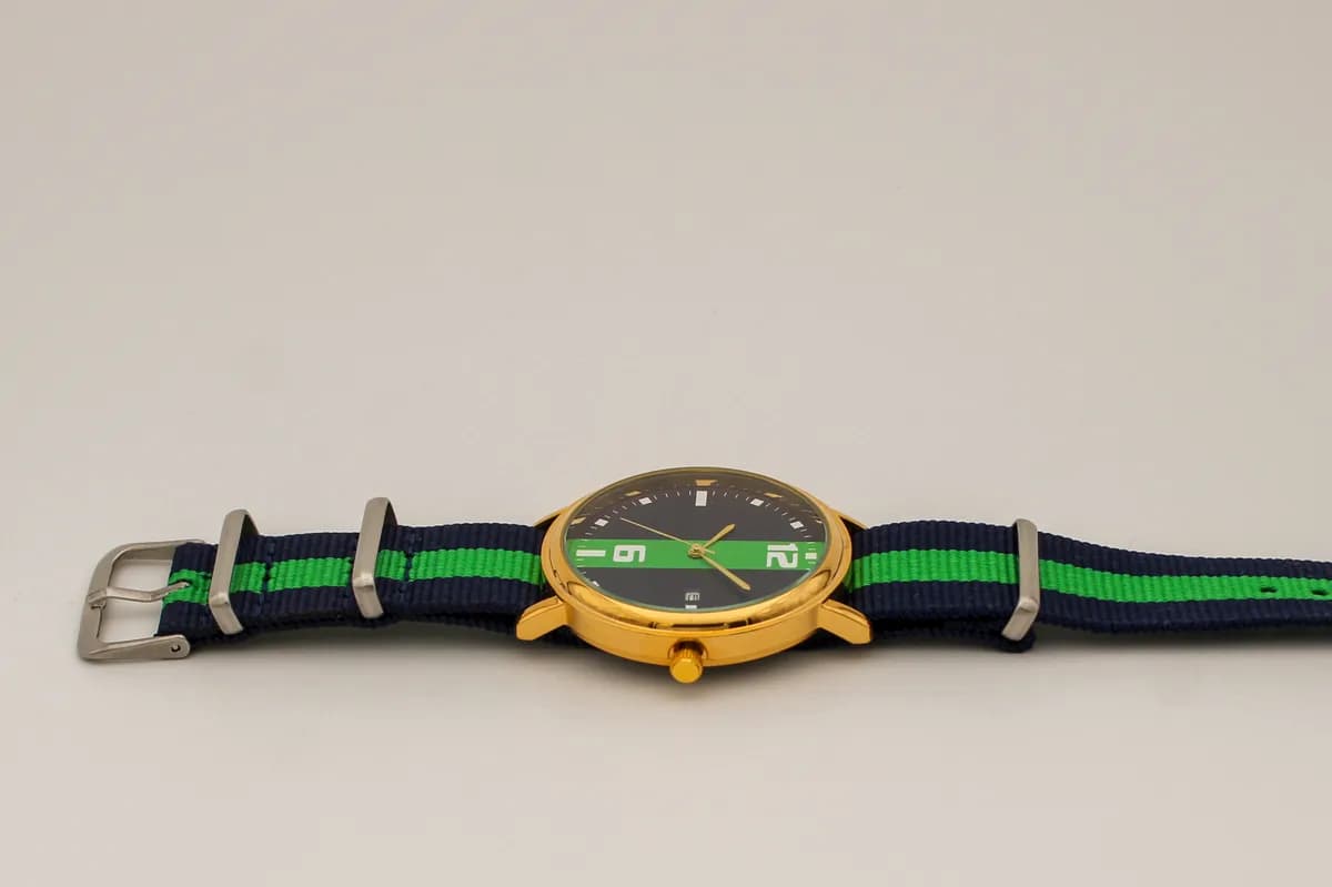 Часы наручные Triumph кварцевые 507.52 механизм Miyota 1M12 (Япония) 