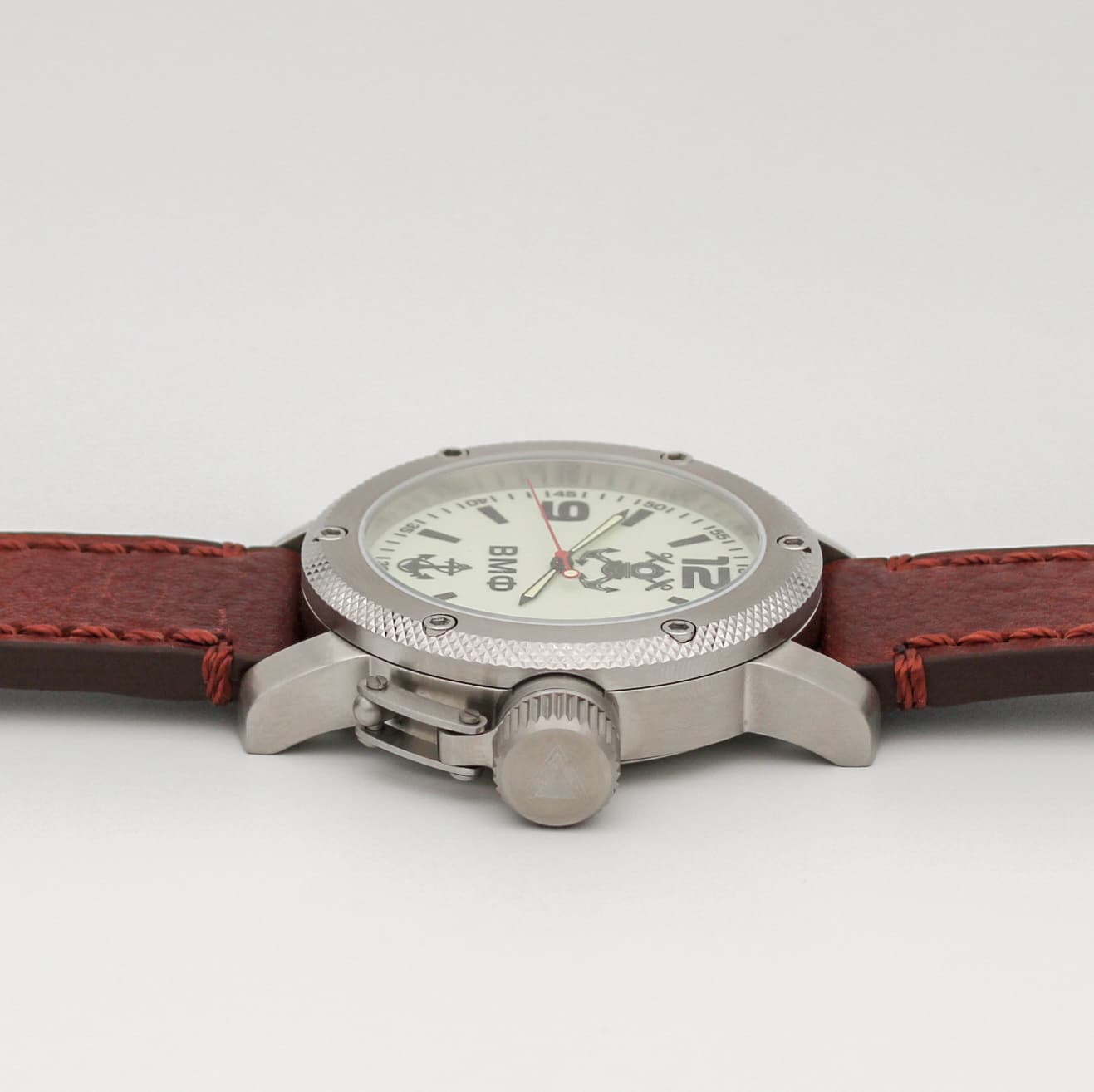 Часы ВМФ(с якорем) механизм Восток 2415.01