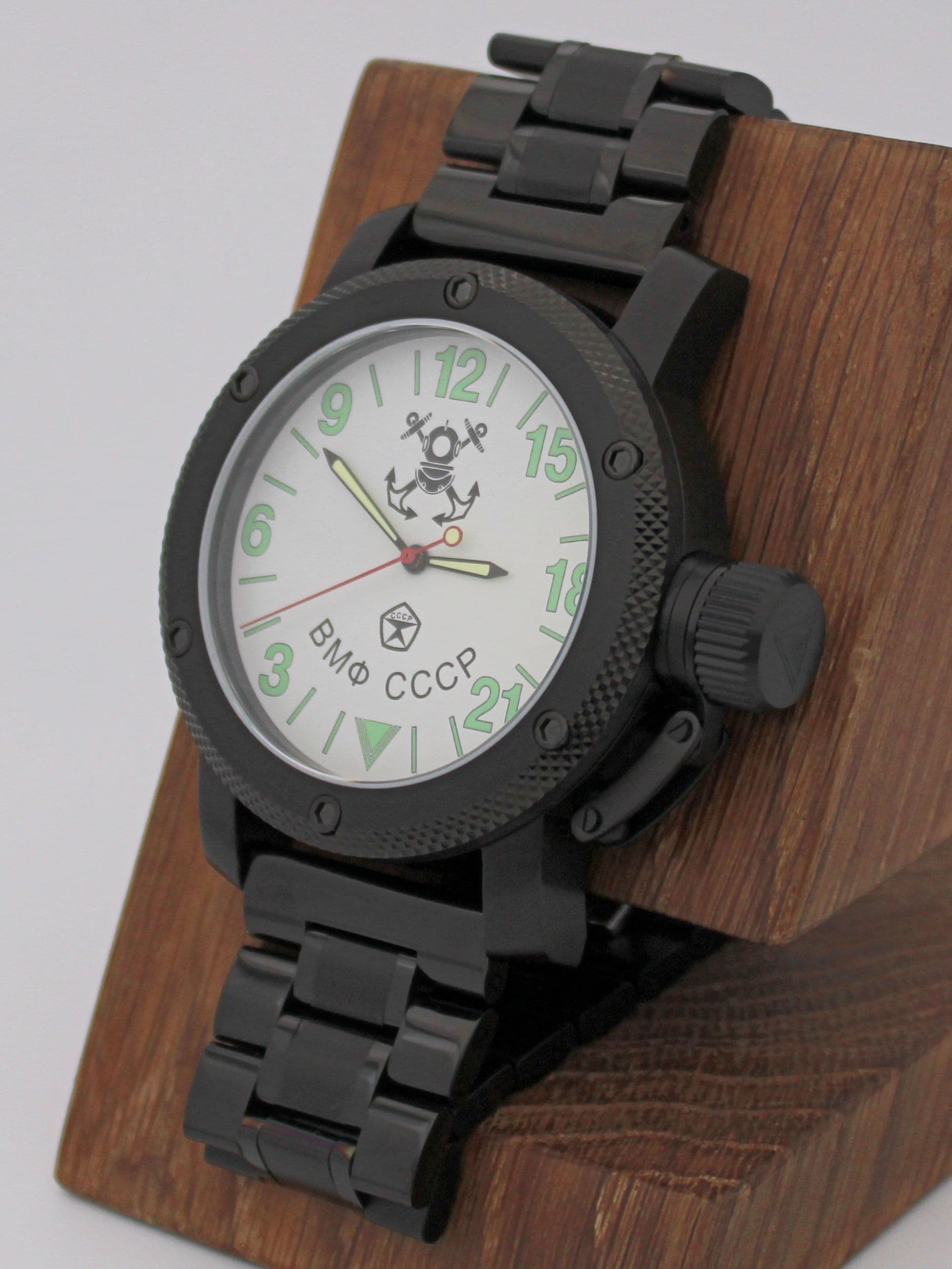 Часы ВМФ СССР механические с автоподзаводом (Восток 2431) 101.021.1