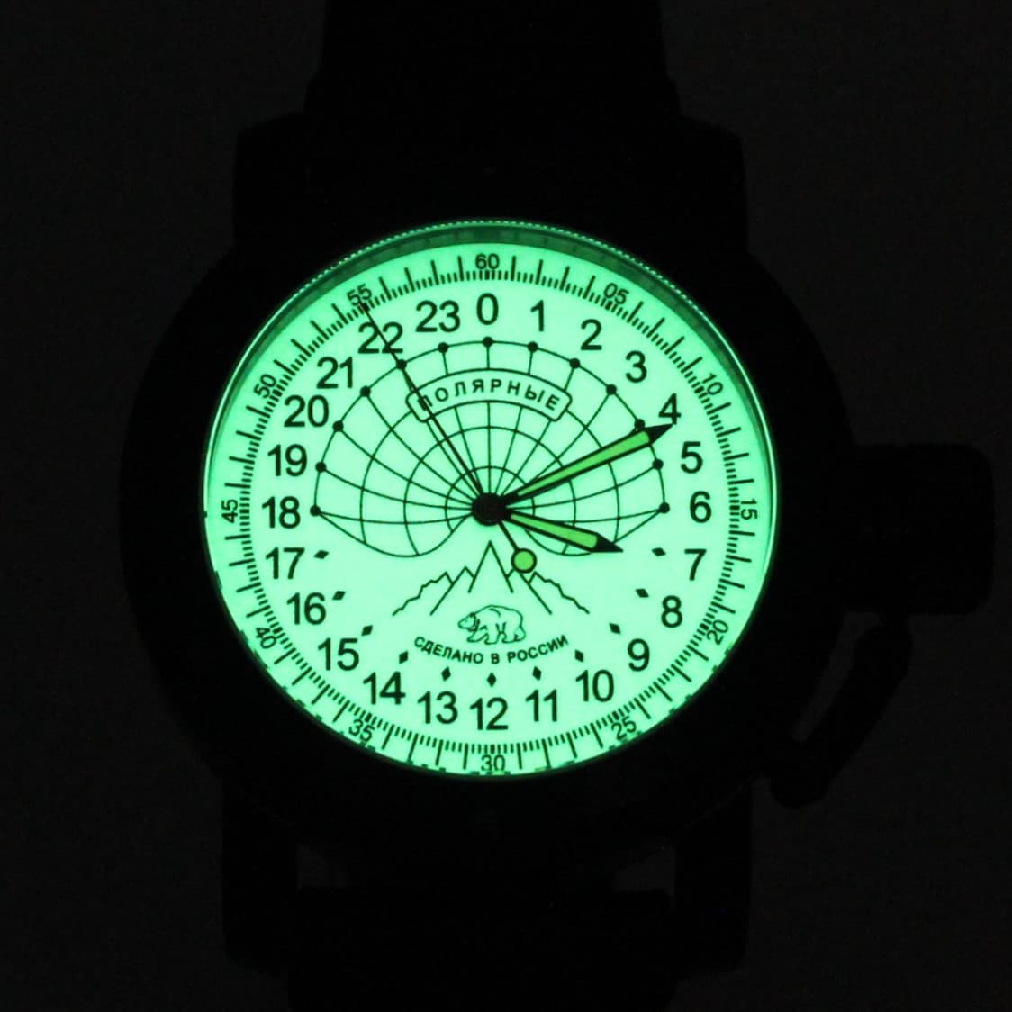 Часы Полярные (медведь) механизм Восток 2431.01