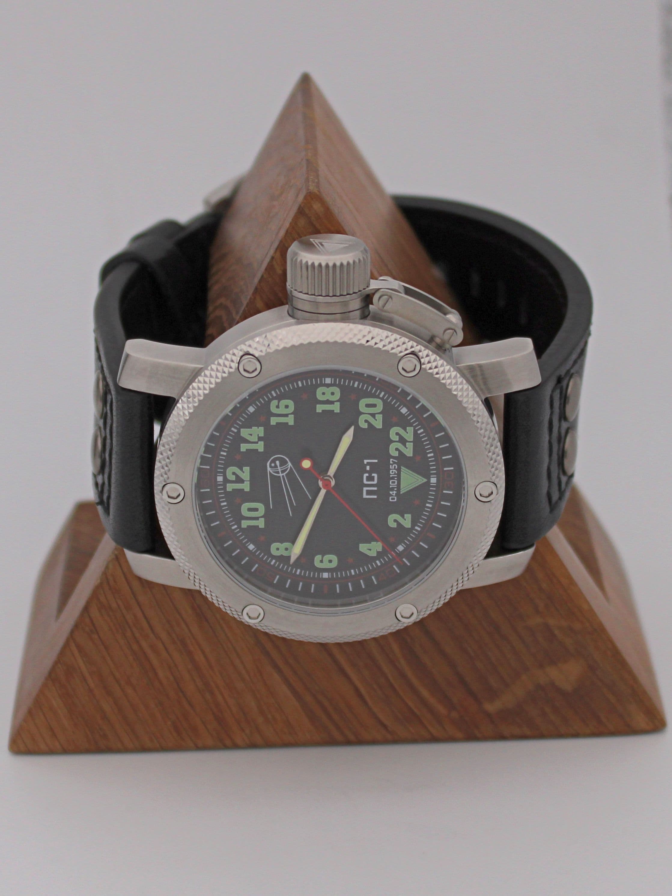 Часы "Простейший Спутник-1" механические с автоподзаводом (Восток 2431) 01.124.01