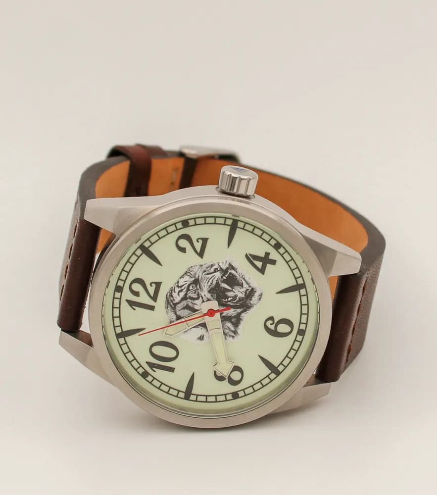 Часы наручные Тигр 21.315.02  механические,  механизм Ракета 2609