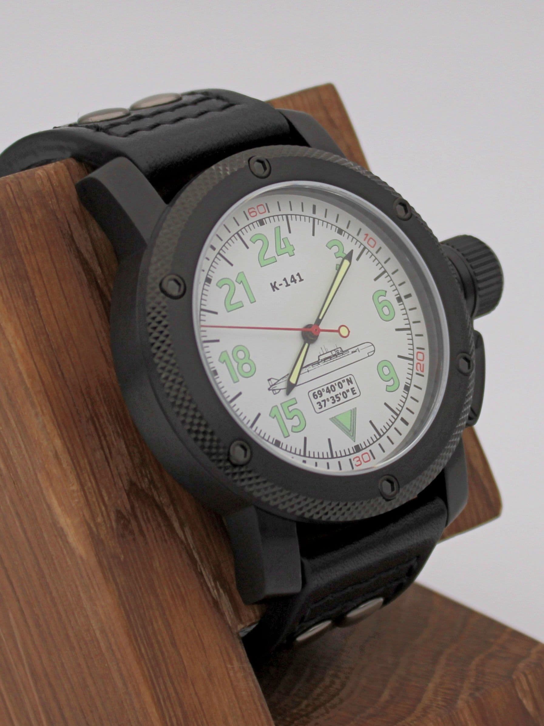 Часы К-141 / Курск (Oscar-II) механические (Ракета 2623) 103.086.01