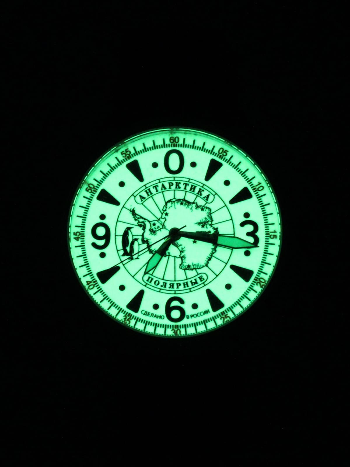Часы Полярные "Антарктика" механические (Восток 2409) 11.530.2