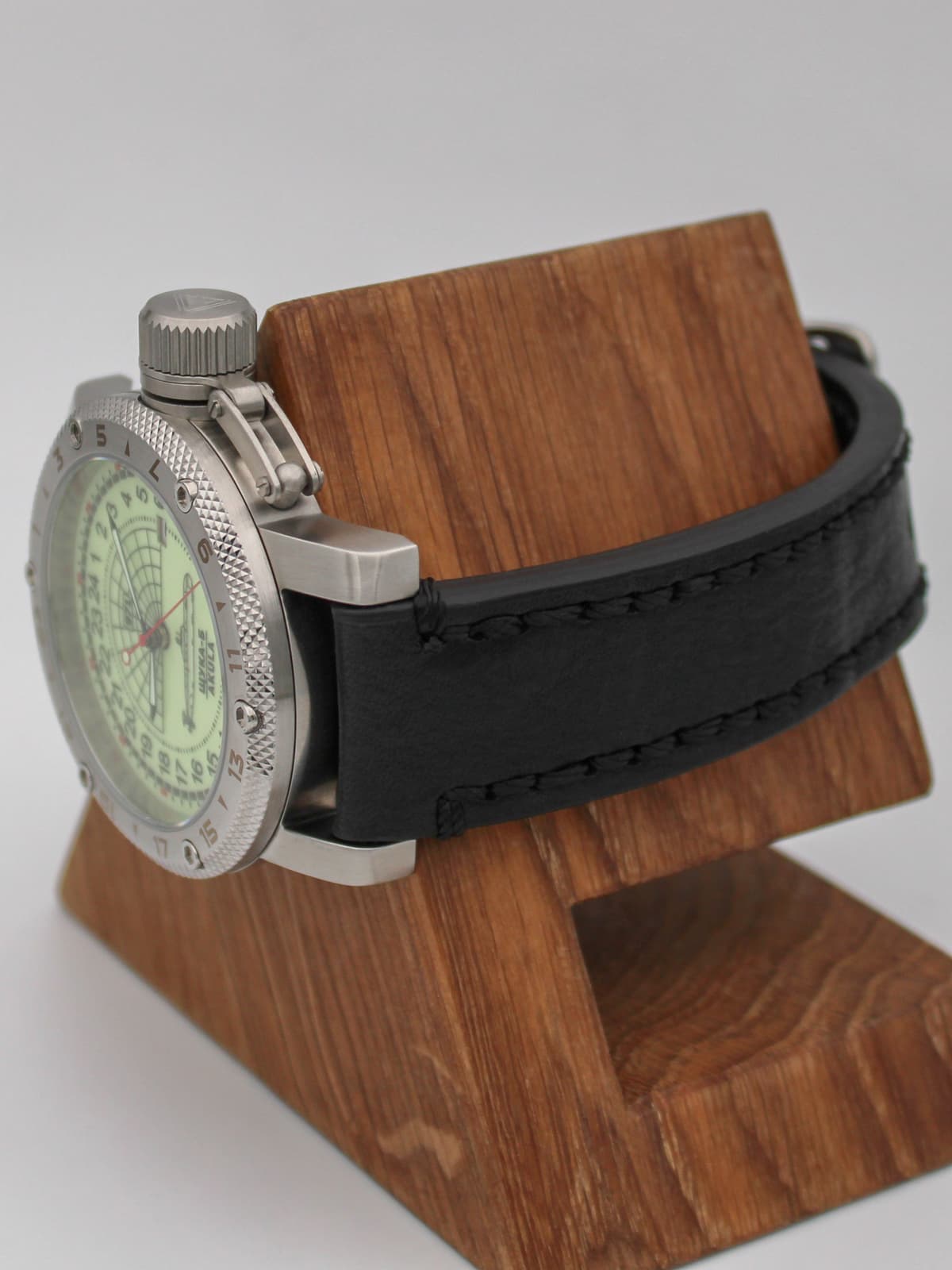 Часы 971 / Щука-Б (Akula) кварцевые (Ronda 515.24H) Q47.061.01