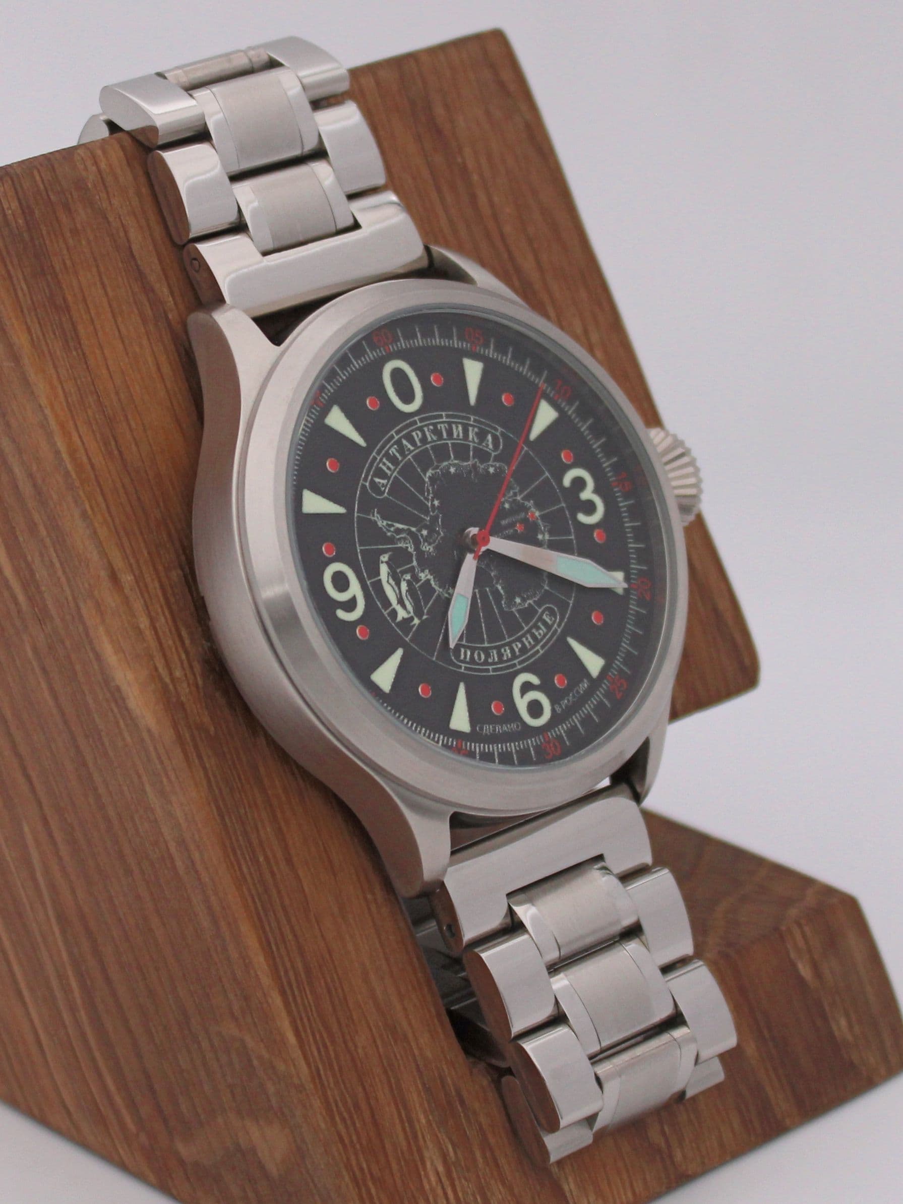 Часы Полярные "Антарктика" механические (Восток 2409) 11.531.2