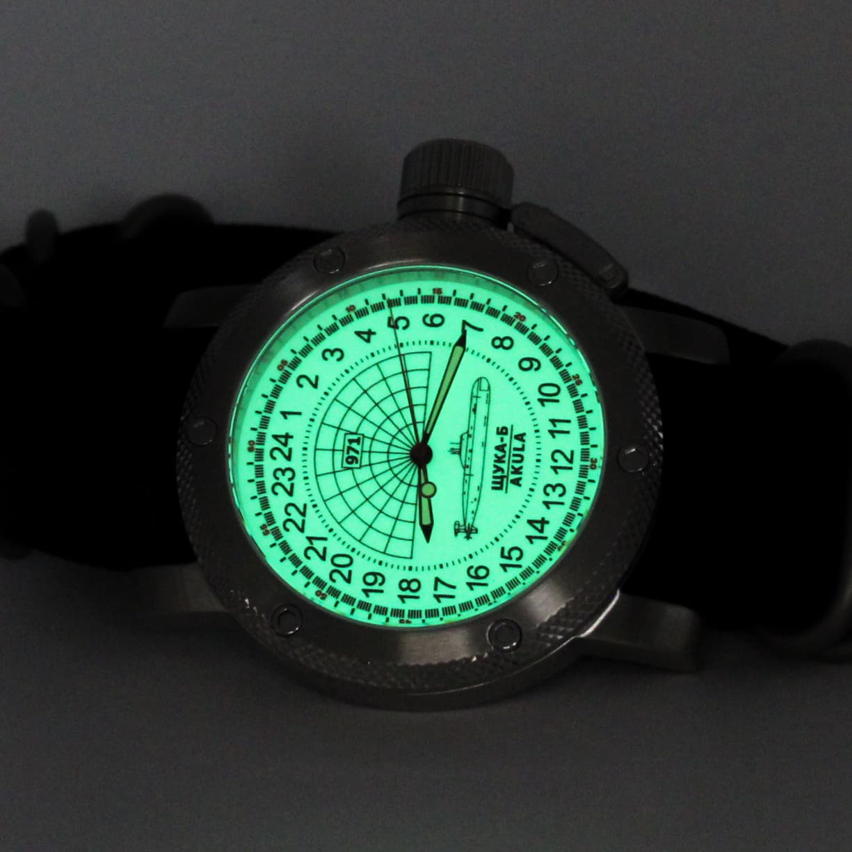 Часы  971 / Щука-Б (Akula), механические, механизм Ракета 2623 Н