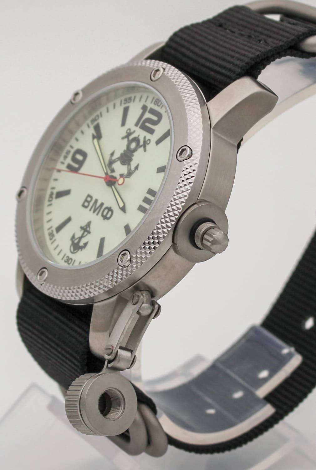 Часы ВМФ(с якорем) механизм Восток 2415.01